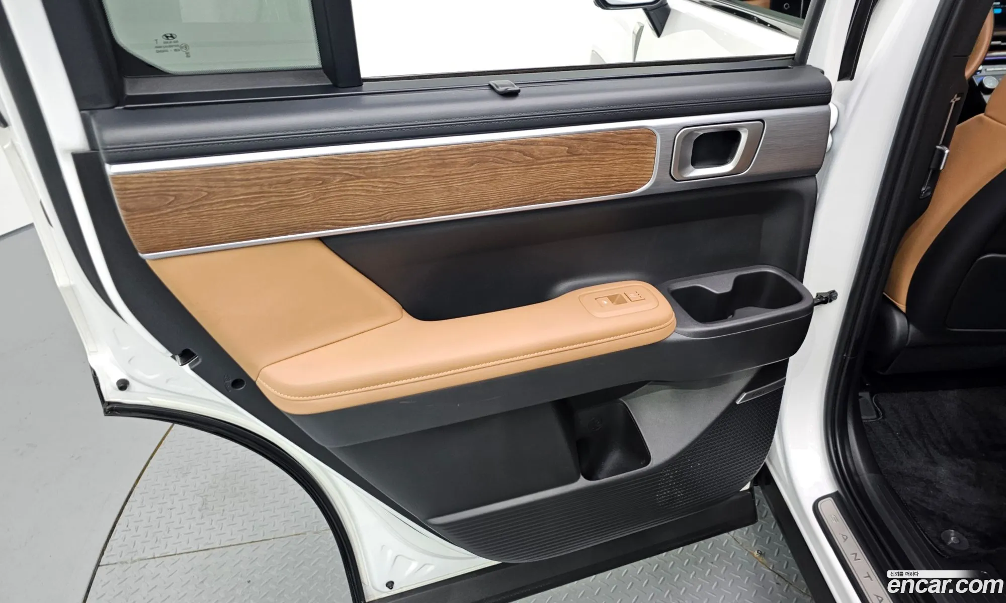 Hyundai Santa Fe 2024 KMHP5811BRU015102 — 9