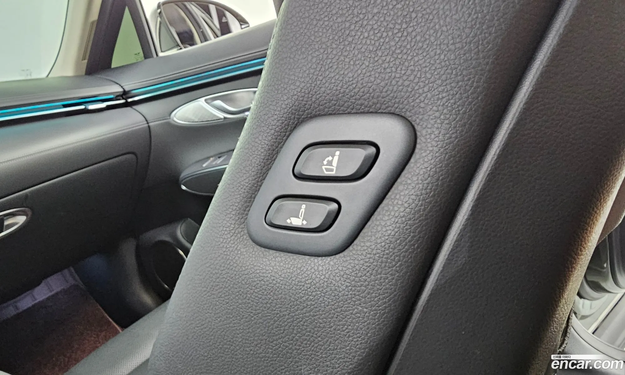 Genesis GV70 2024 KMTMA81BBSU185607 — 11