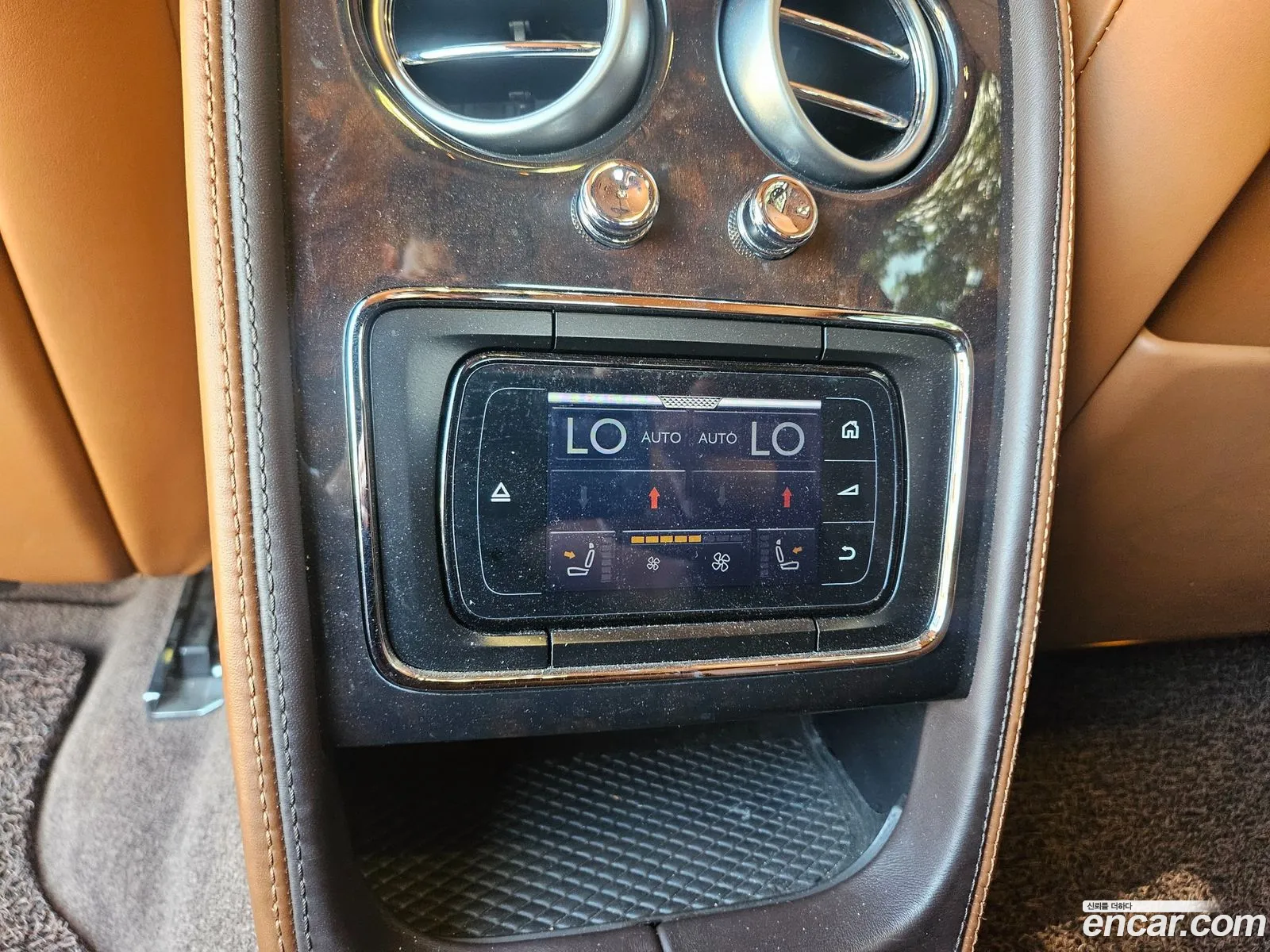 Bentley Flying Spur 2015 — 15