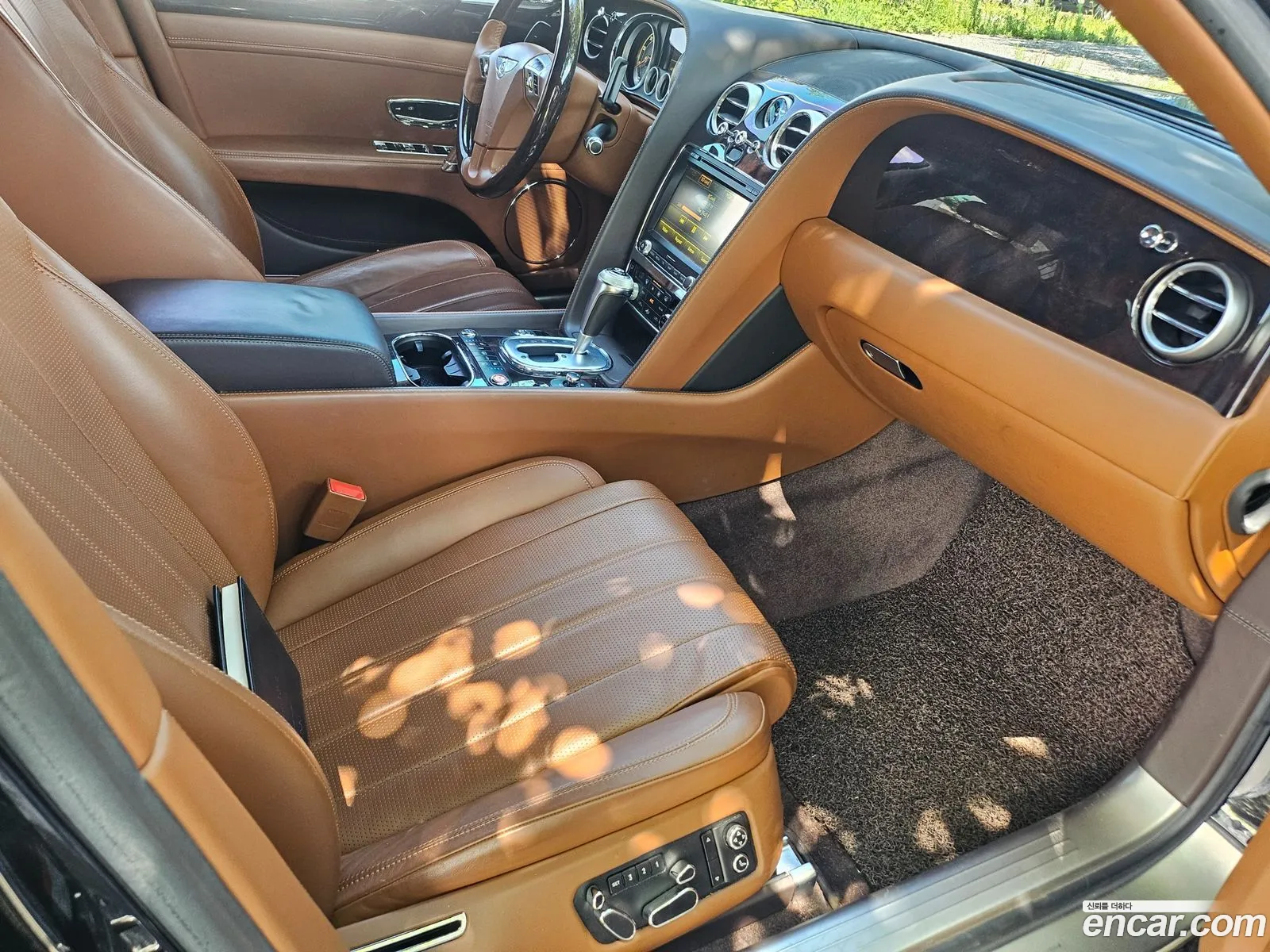 Bentley Flying Spur 2015 — 11