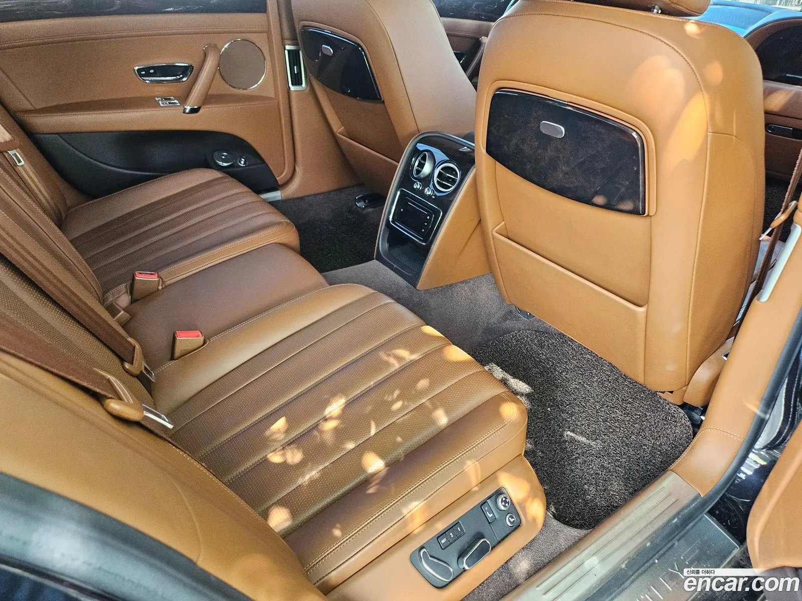 Bentley Flying Spur 2015 — 8