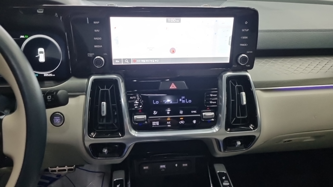 Kia Sorento 2023 — 8
