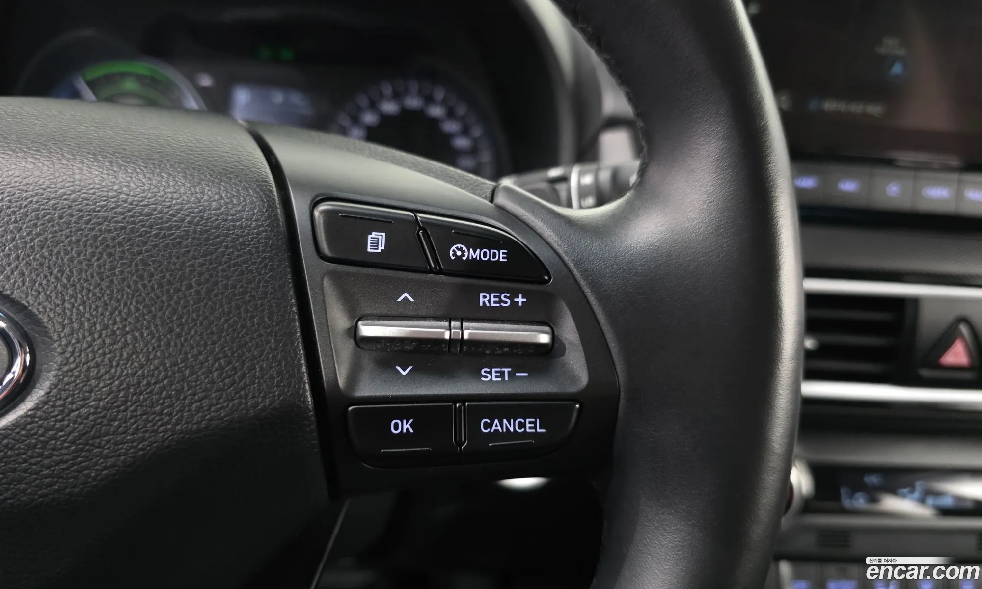 Hyundai Kona Hybrid 2020 — 8