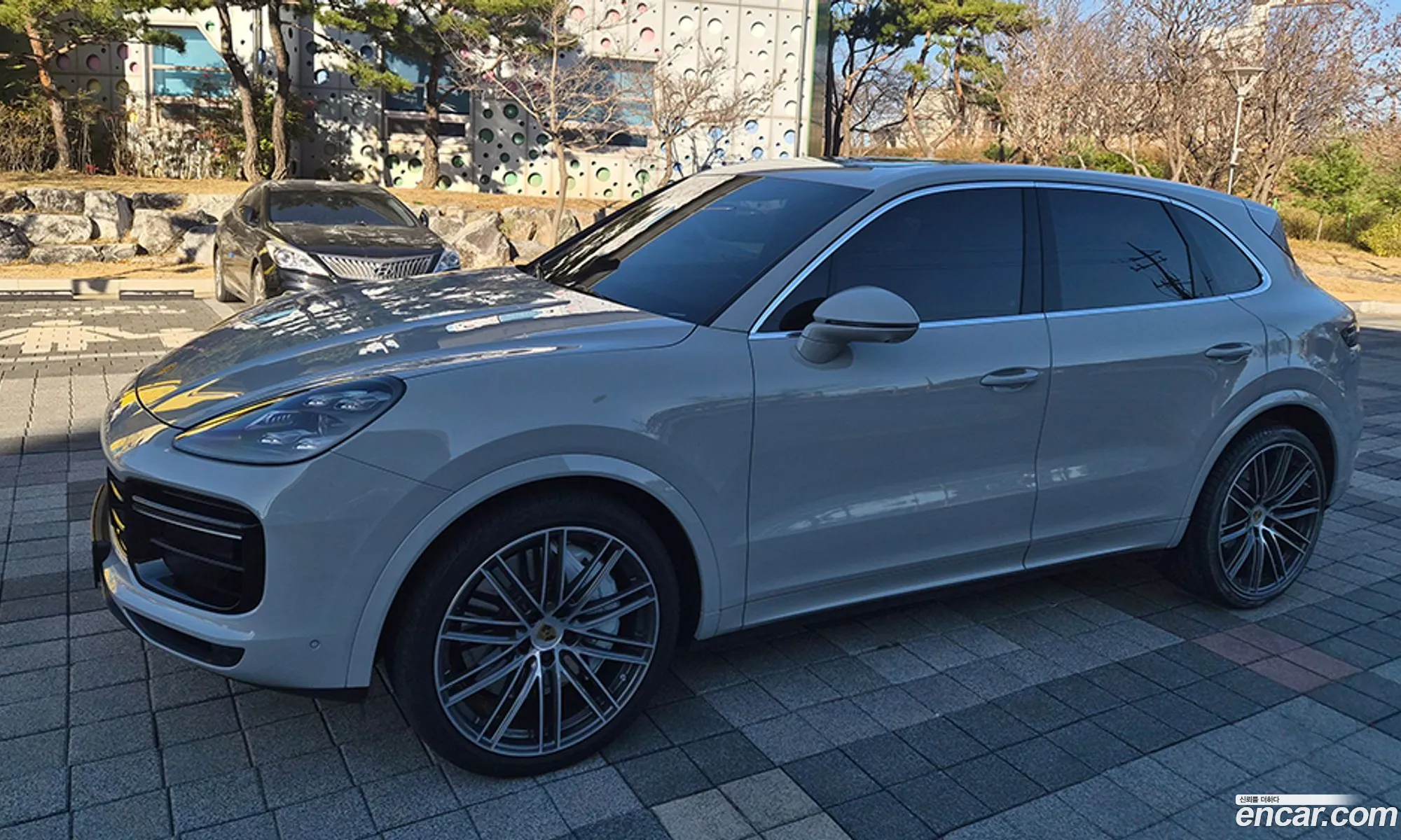 Porsche Cayenne 2023 — 16
