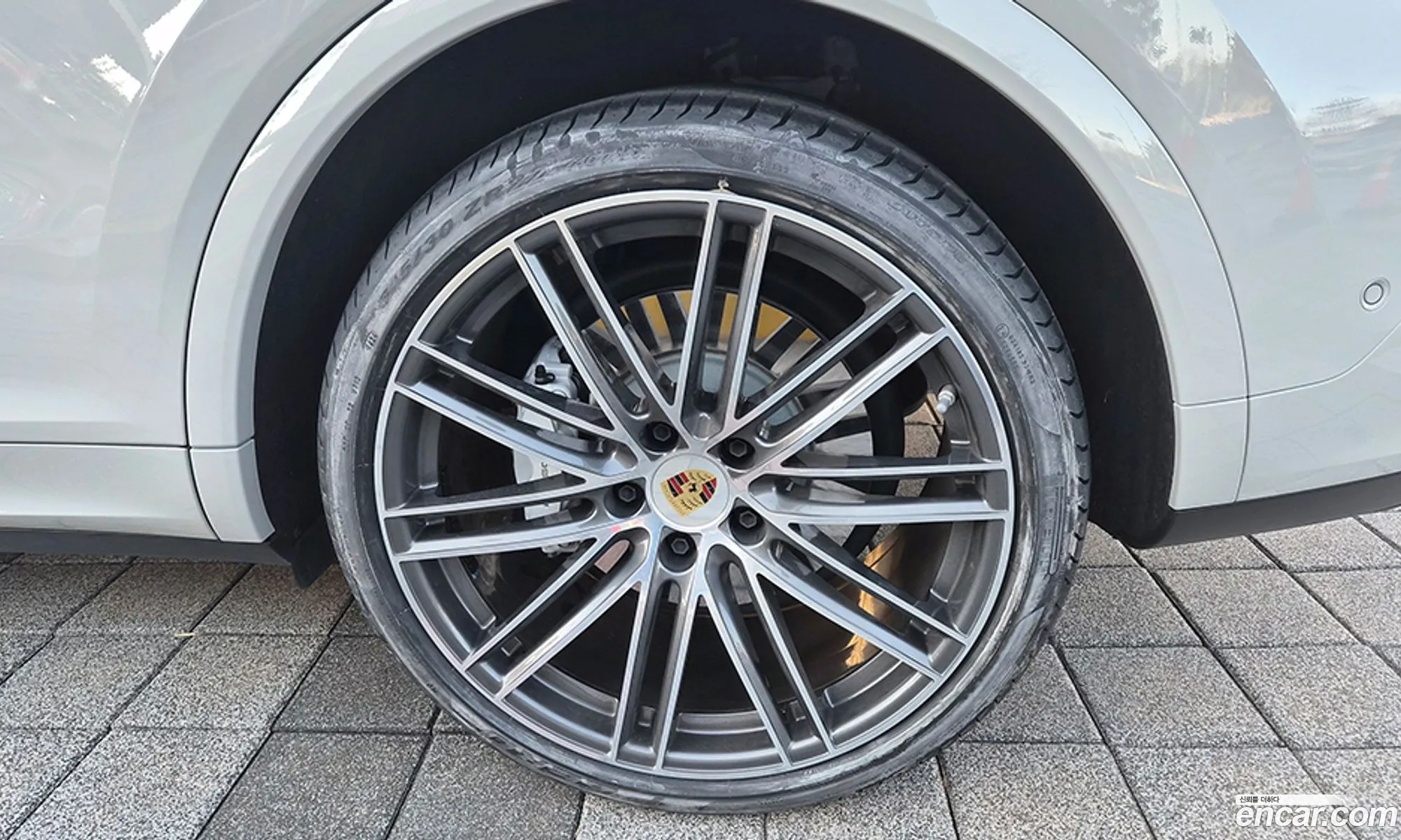 Porsche Cayenne 2023 — 6