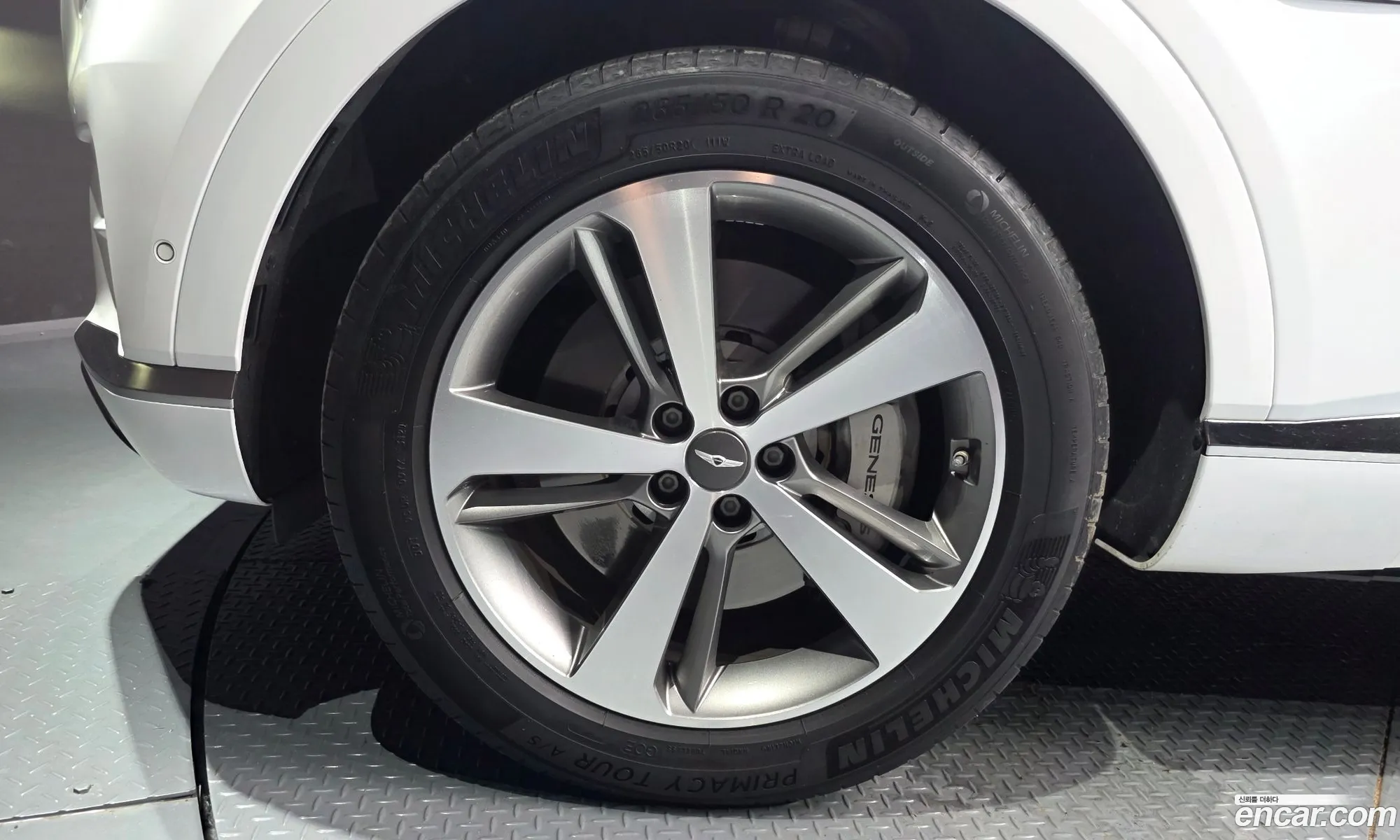 Genesis GV80 2020 KMTHC81CDLU042993 — 33