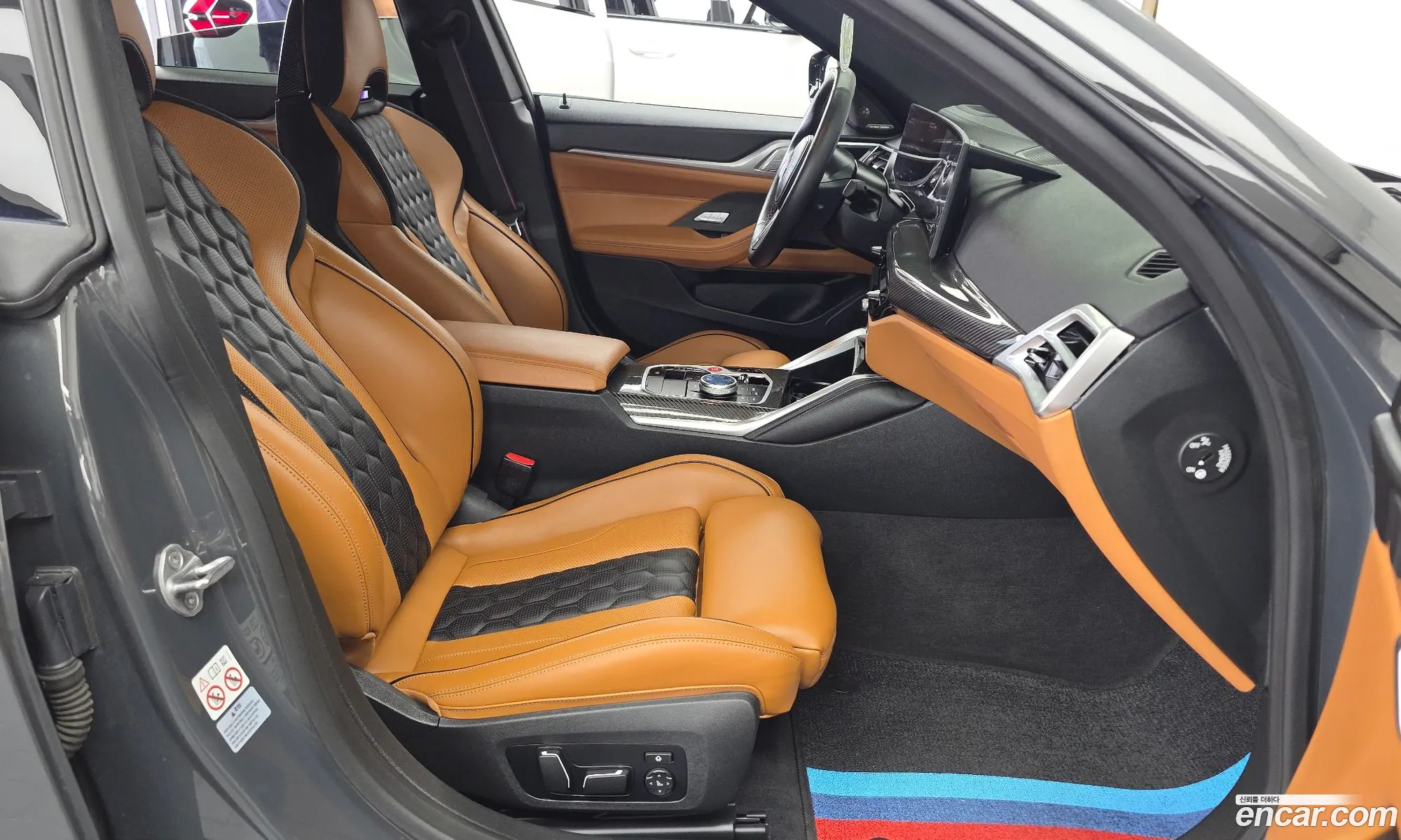 BMW i4 2024 WBY31AW03RFS15159 — 14