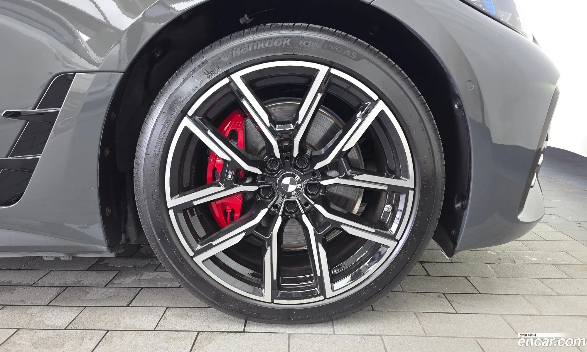 BMW i4 2024 WBY31AW03RFS15159 — 25