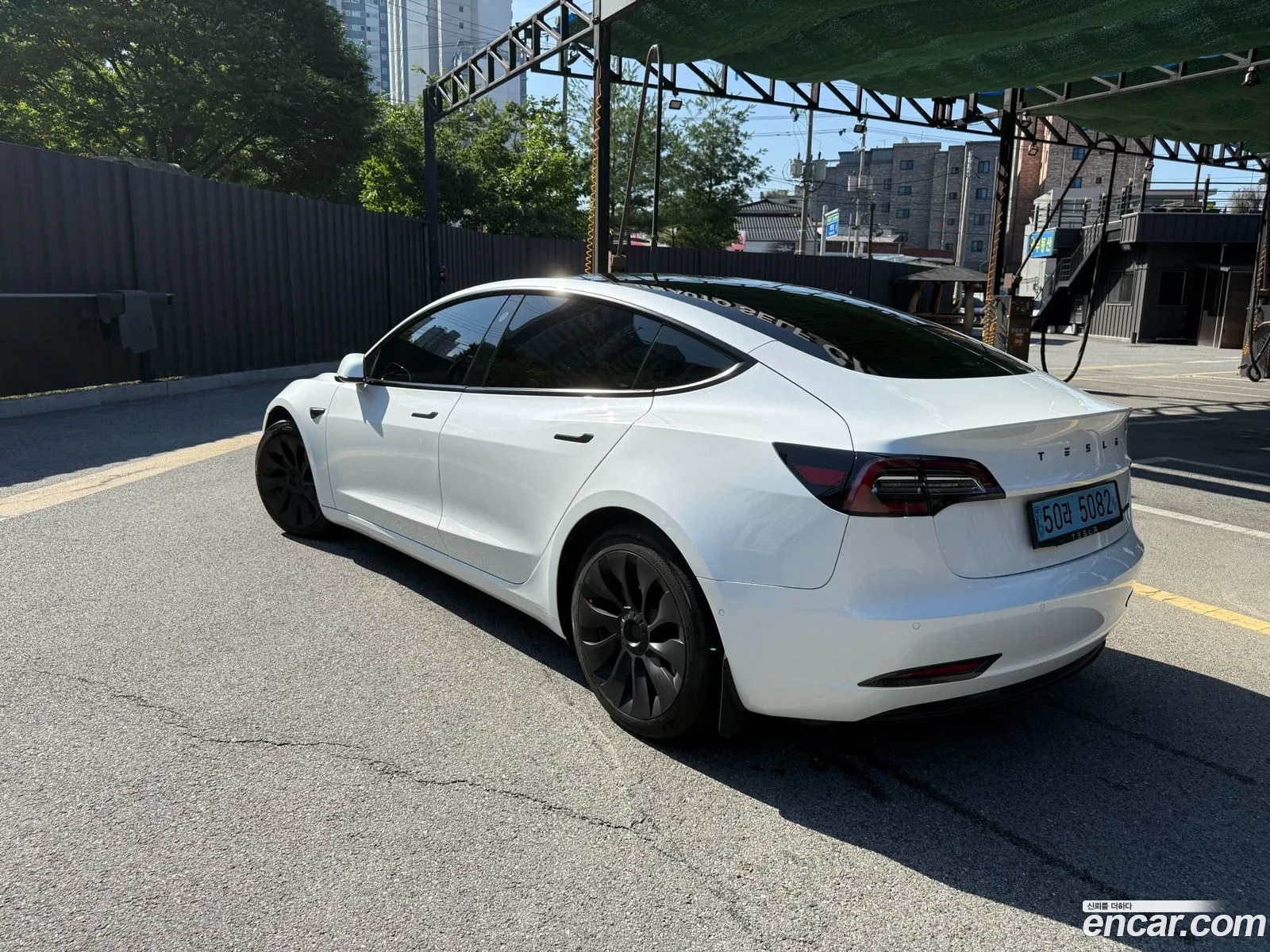 Tesla Model 3 2022 — 3