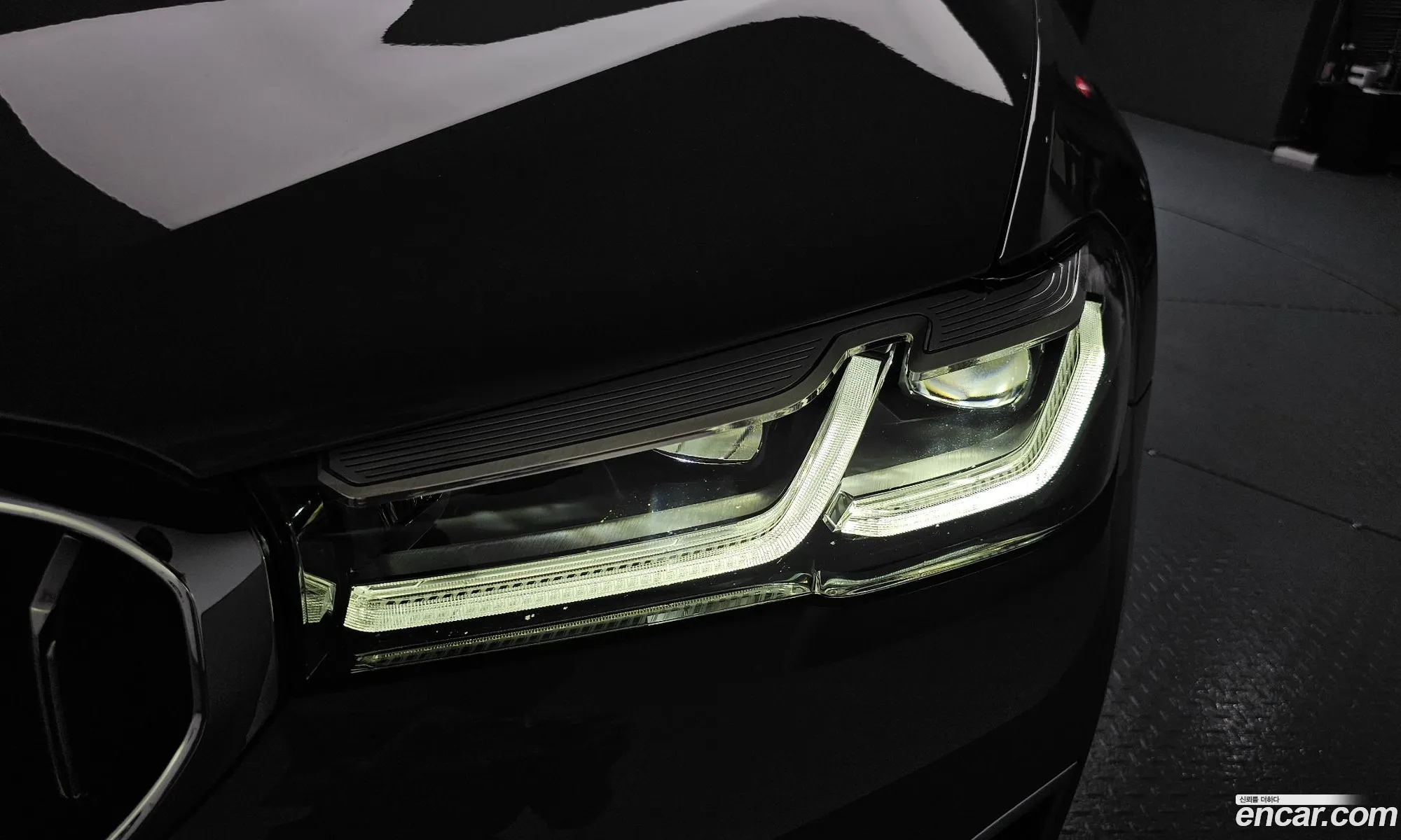 BMW 5 Series 2022 WBA11BH00NCJ23804 — 27