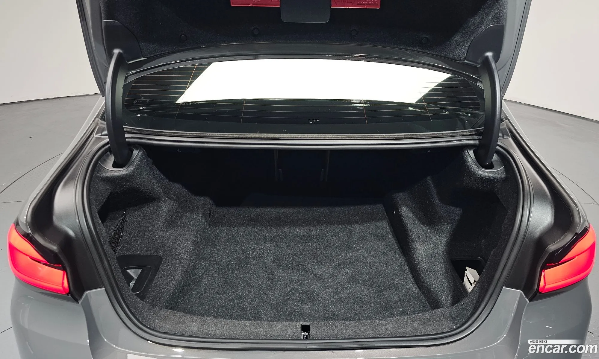 BMW 5 Series 2022 WBA11BH00NCJ23804 — 3