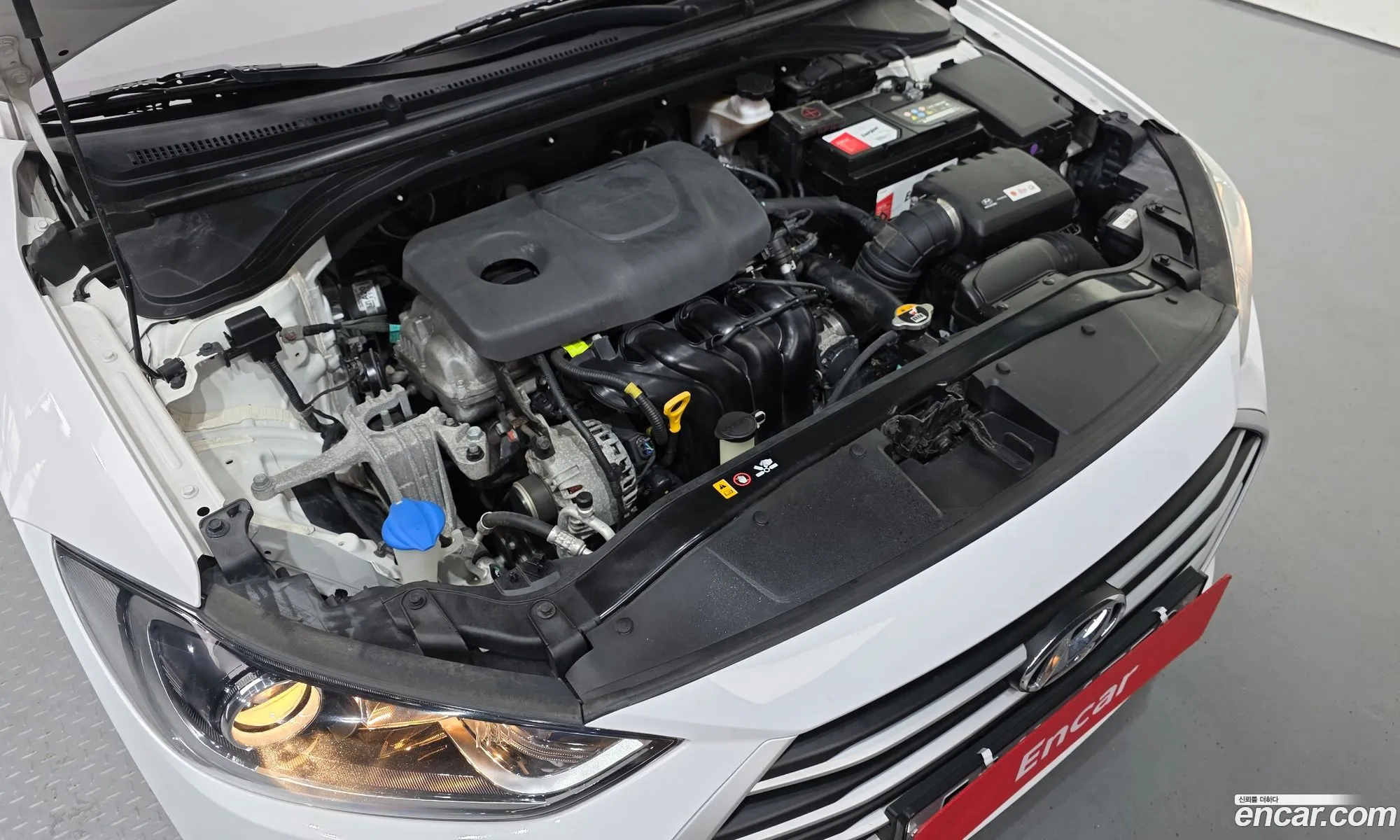 Hyundai Elantra AD 2018 KMHD641DBJU707732 — 8