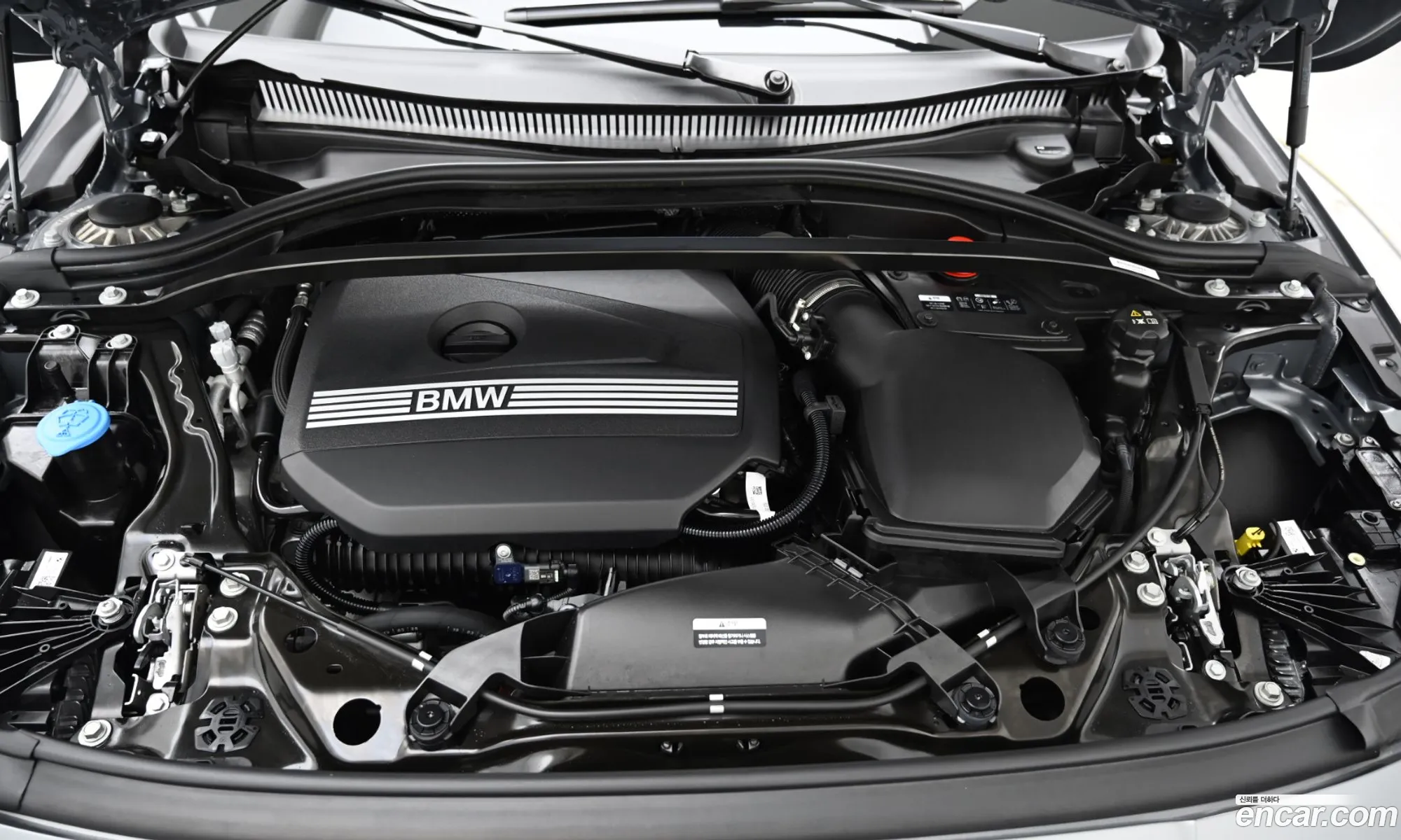 BMW 1 Series 2025 — 9