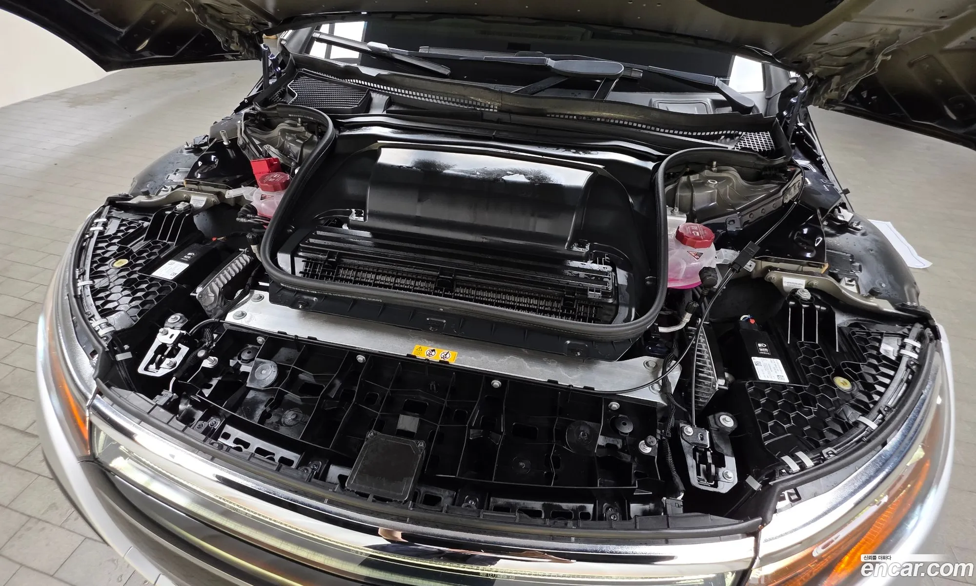 Mercedes-Benz EQS V297 2023 — 8