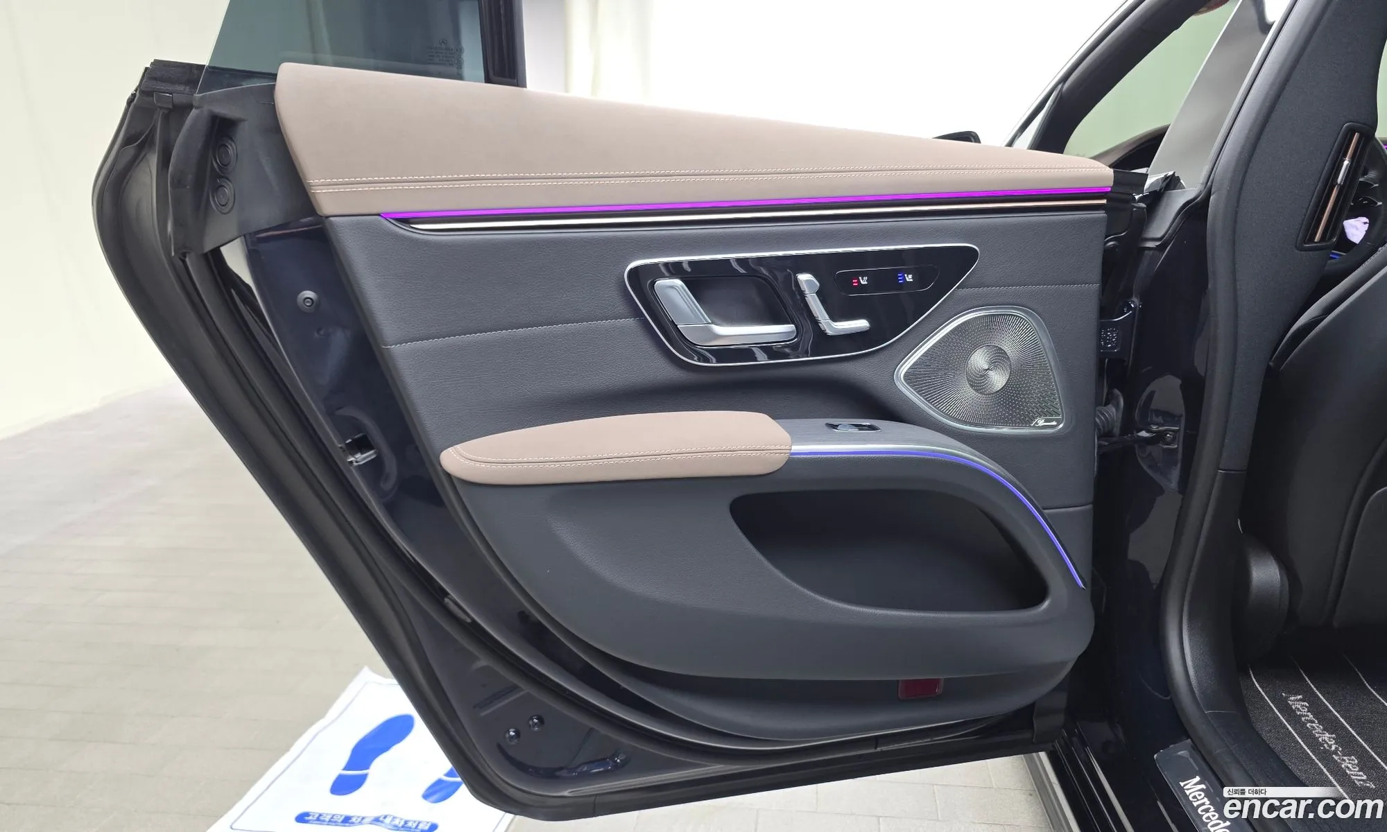 Mercedes-Benz EQS V297 2023 — 9