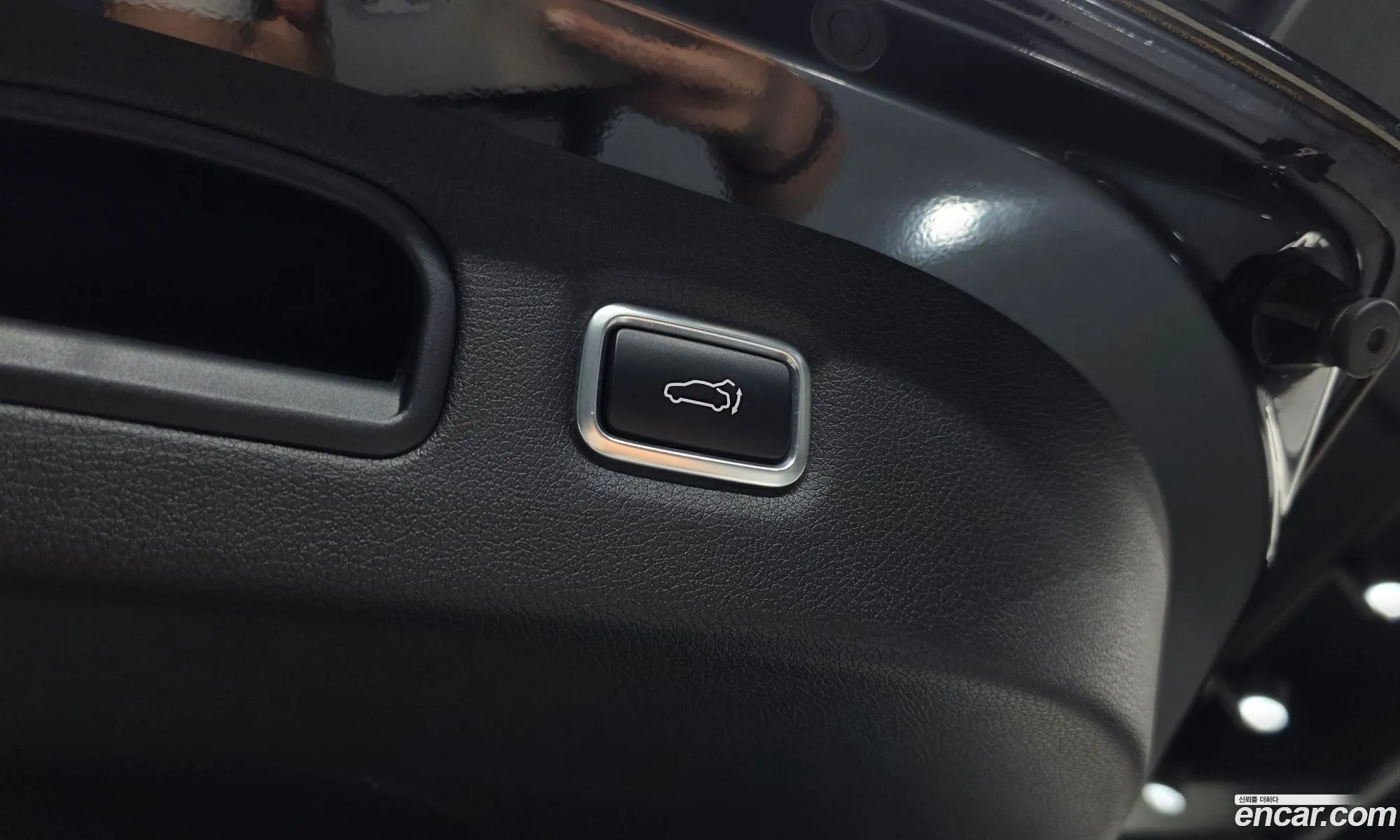 Kia Stinger 2018 KNAE351ABJS021888 — 24