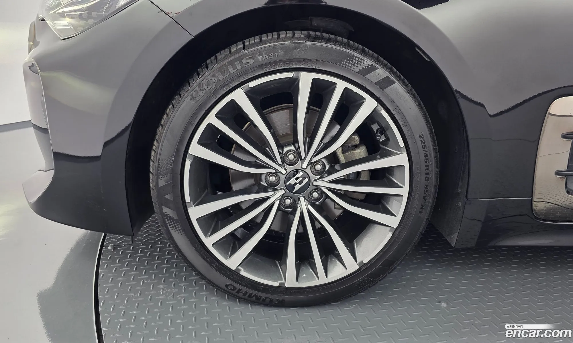 Kia Stinger 2018 KNAE351ABJS021888 — 15