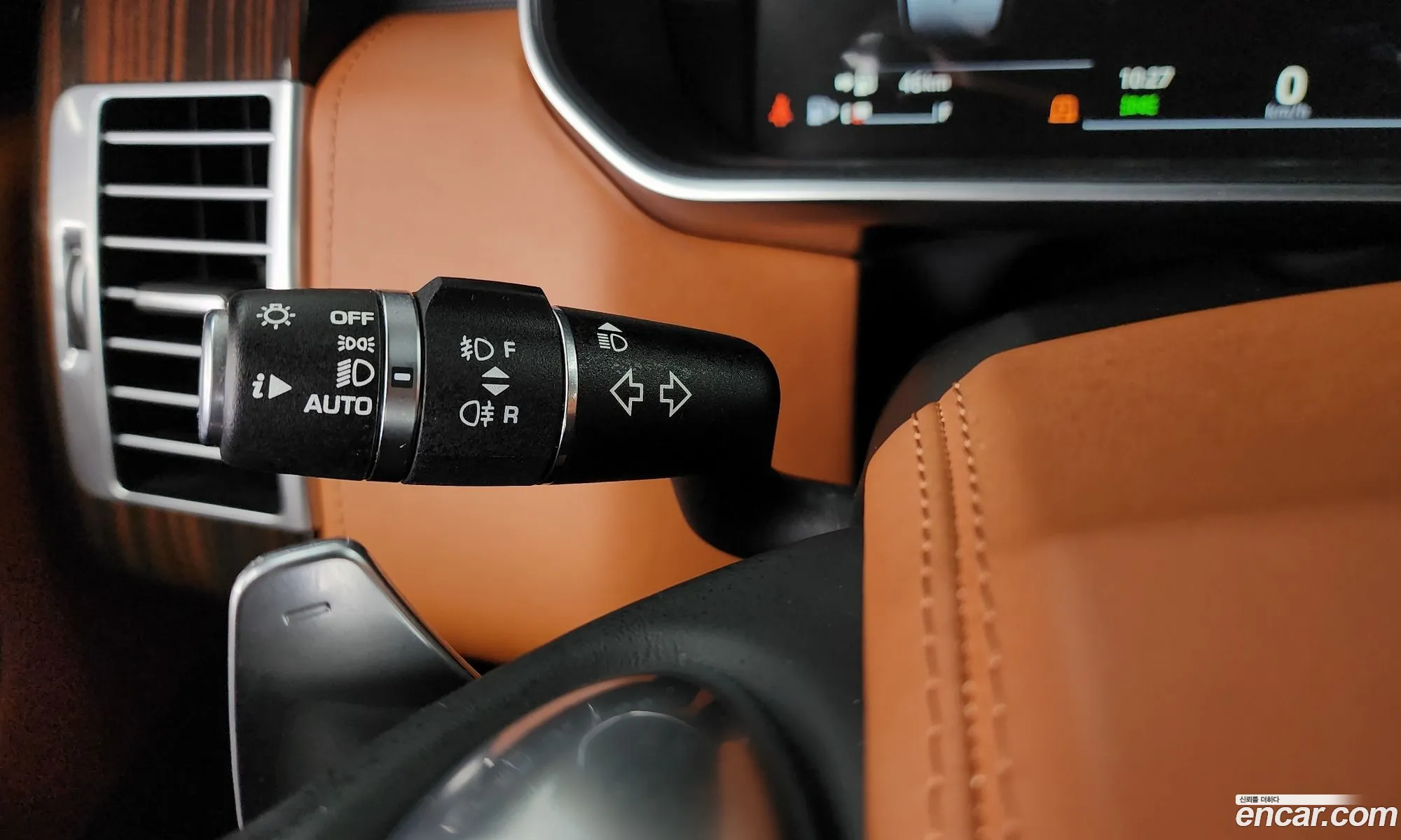 Land Rover Range Rover 2017 SALGA3FJ9HA369158 — 32