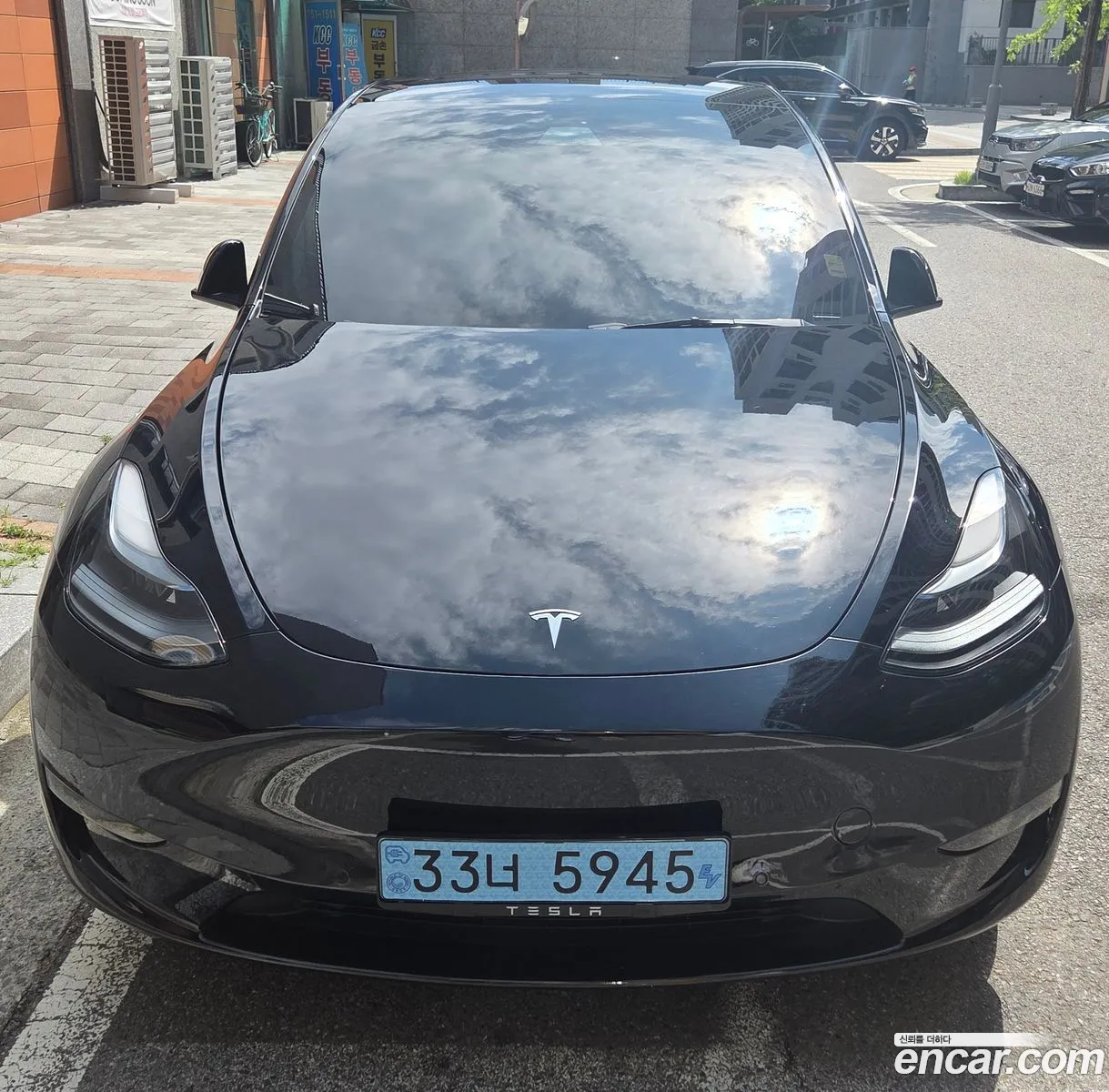 Tesla Model Y 2022 — 6