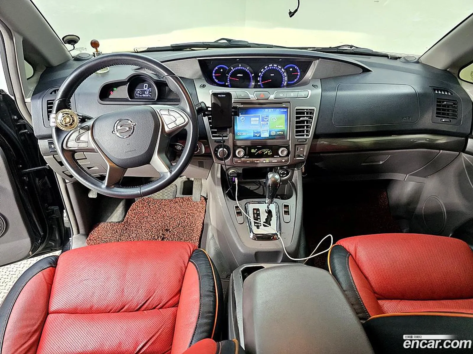 KG Mobility (SsangYong) Korando Turismo