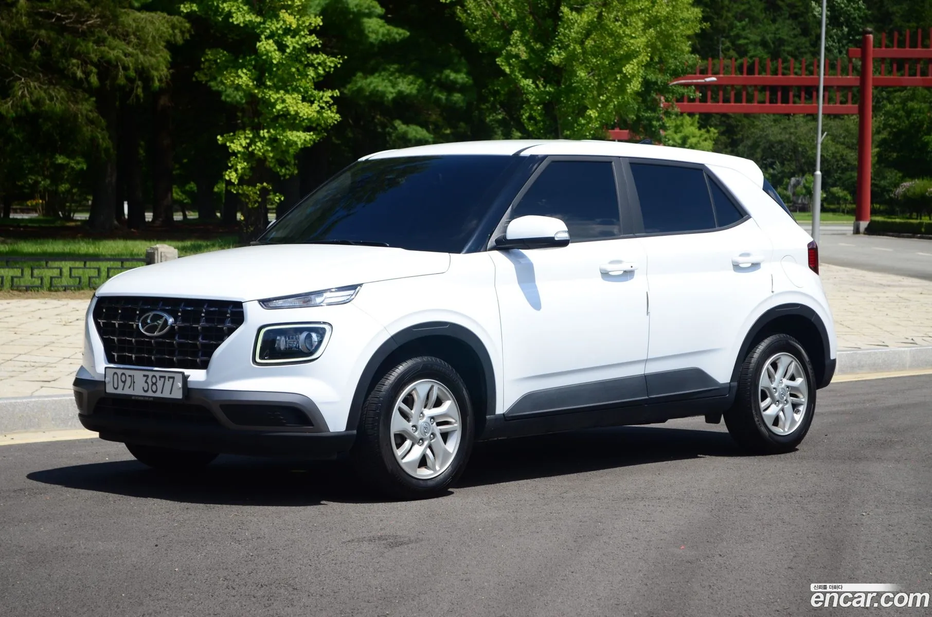 Hyundai Venue 2019 — 17