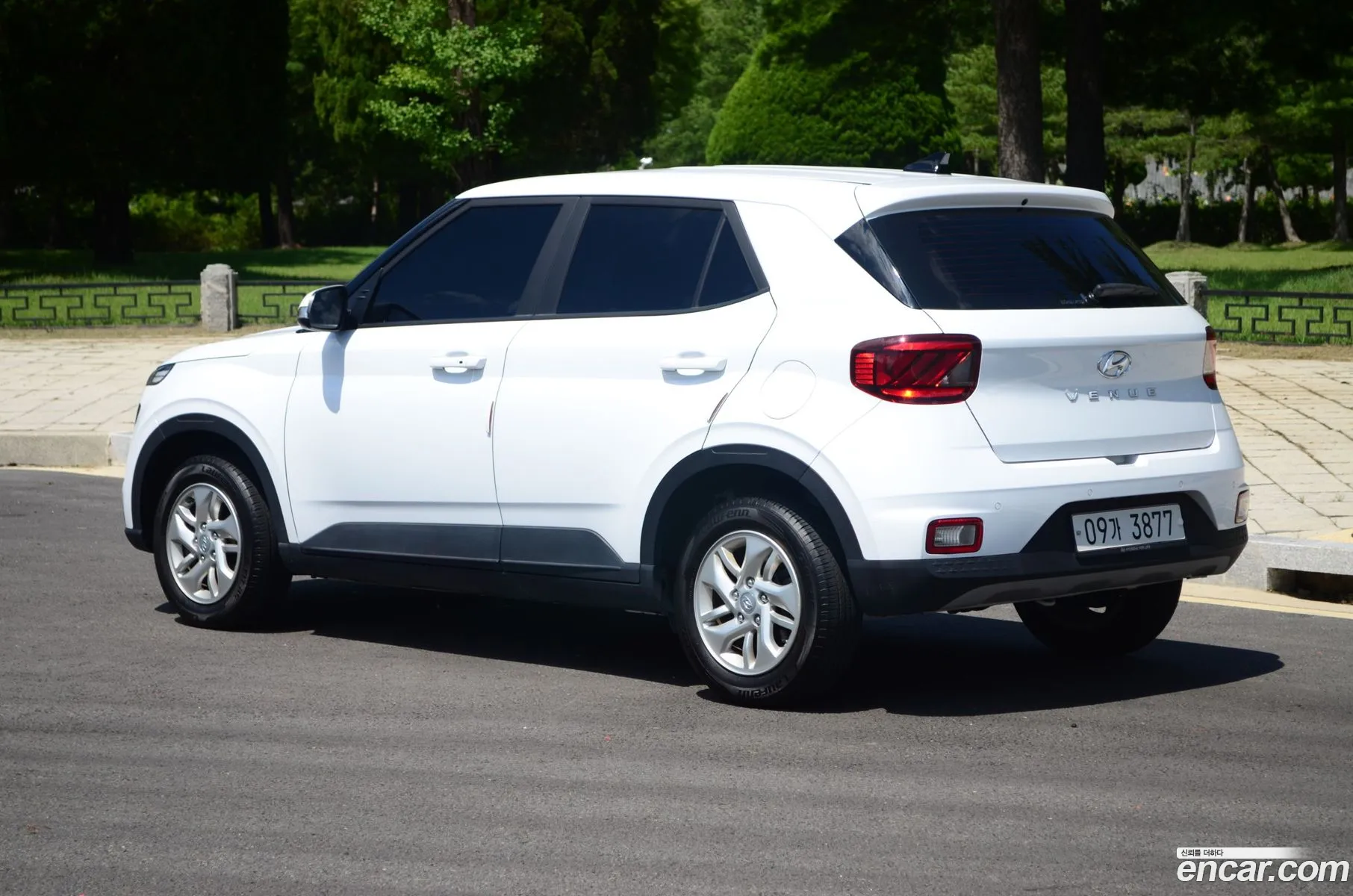 Hyundai Venue 2019 — 20