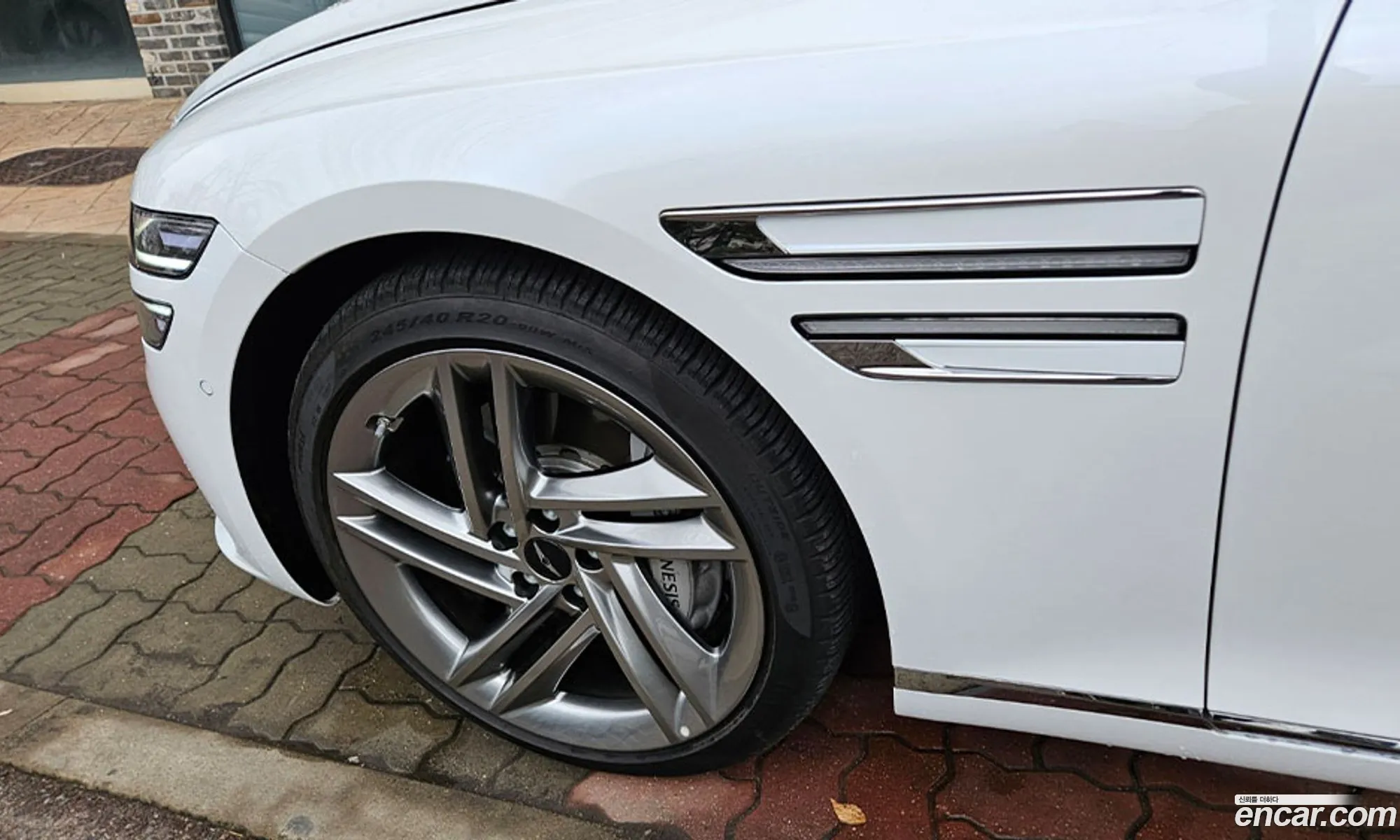 Genesis G80 2024 — 13