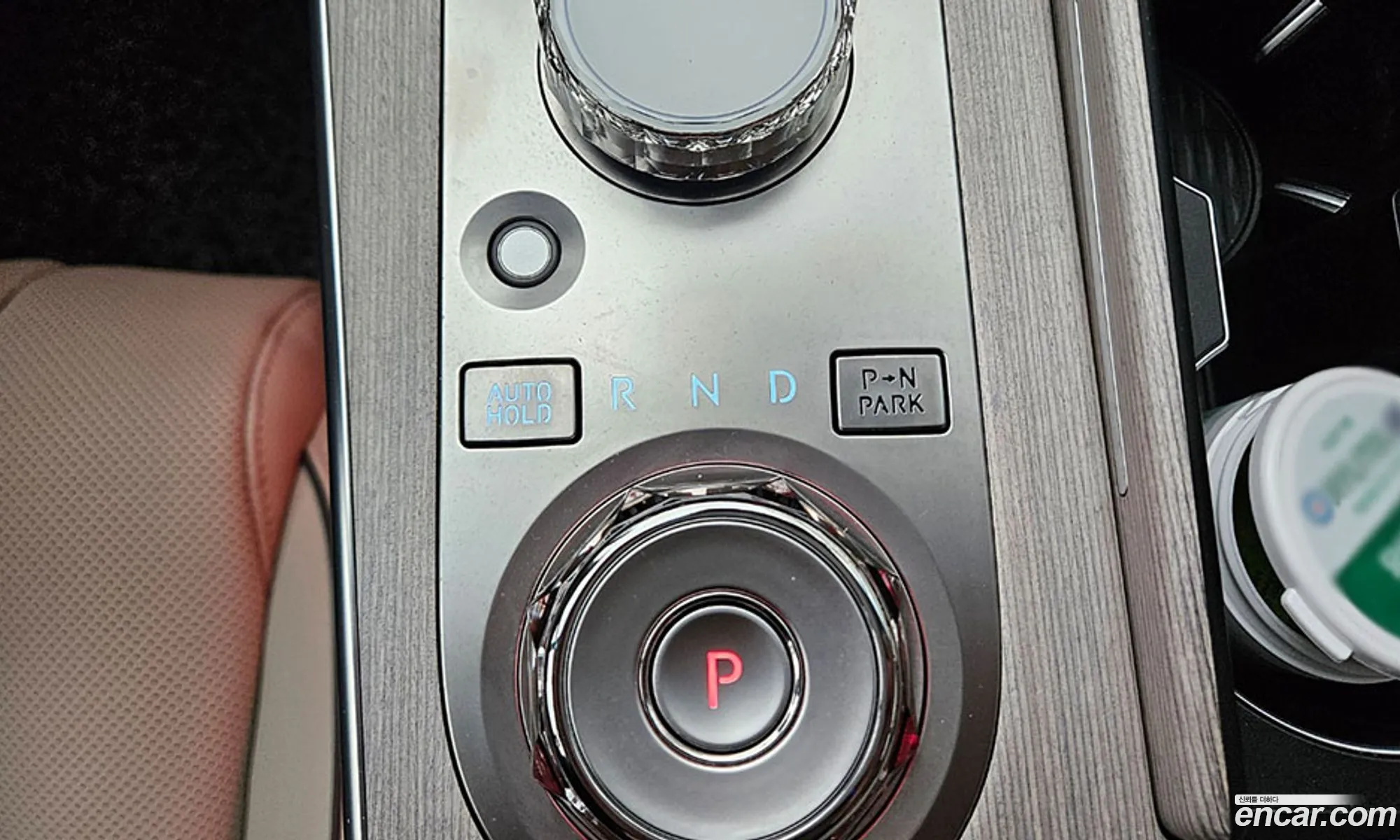 Genesis G80 2024 — 2