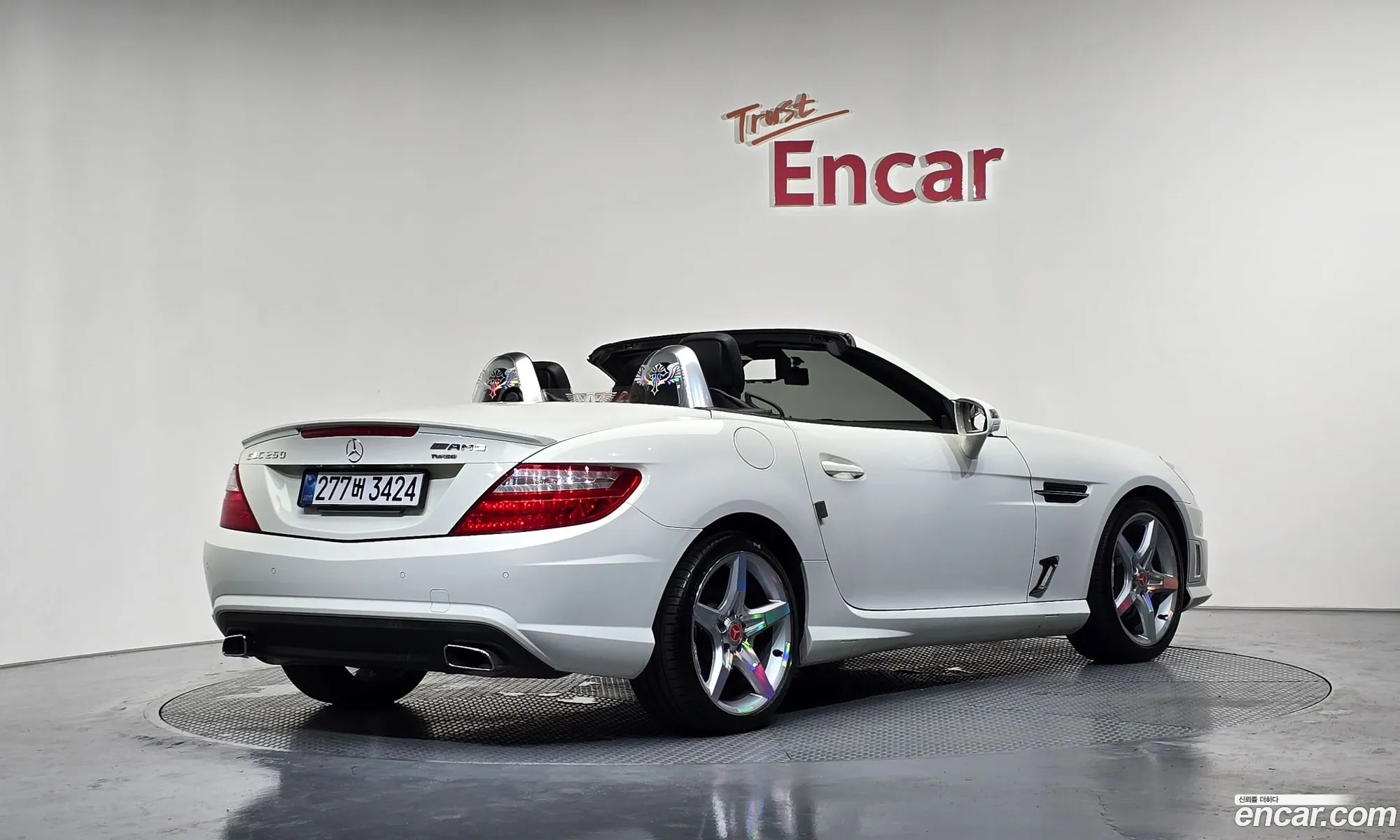 Mercedes-Benz SLK-Class 2012 WDDPK4JA7CF033883 — 5