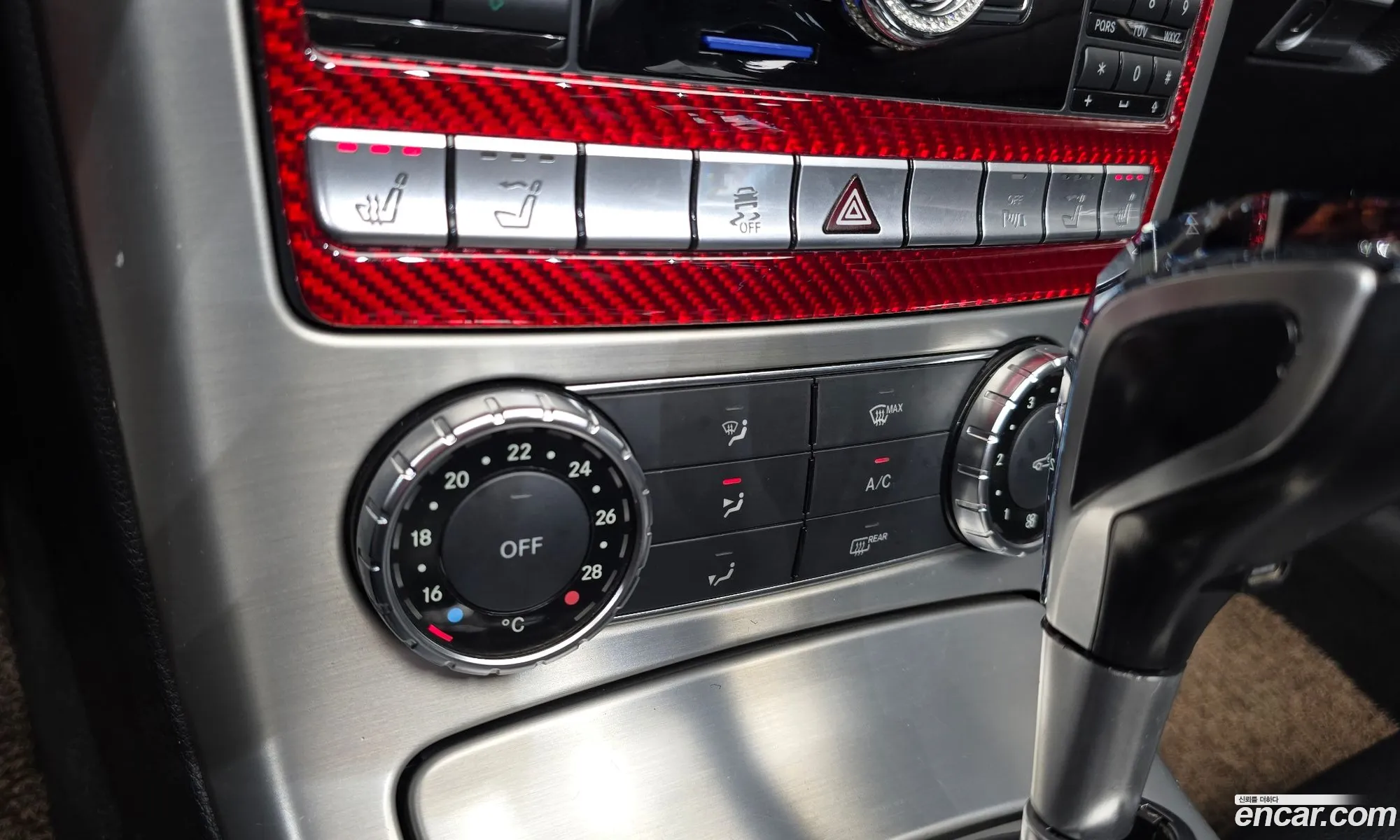 Mercedes-Benz SLK-Class 2012 WDDPK4JA7CF033883 — 16
