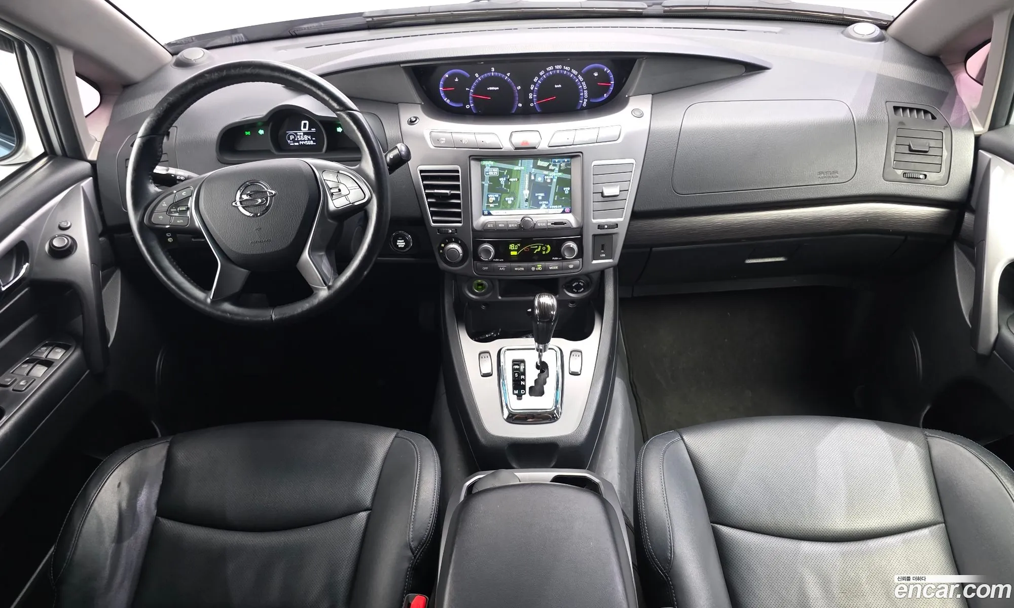 KG Mobility (SsangYong) Korando Turismo