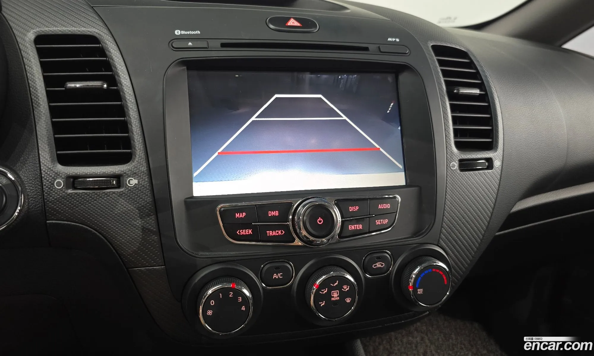 Kia K3 2018 KNAFK412BJA793153 — 26