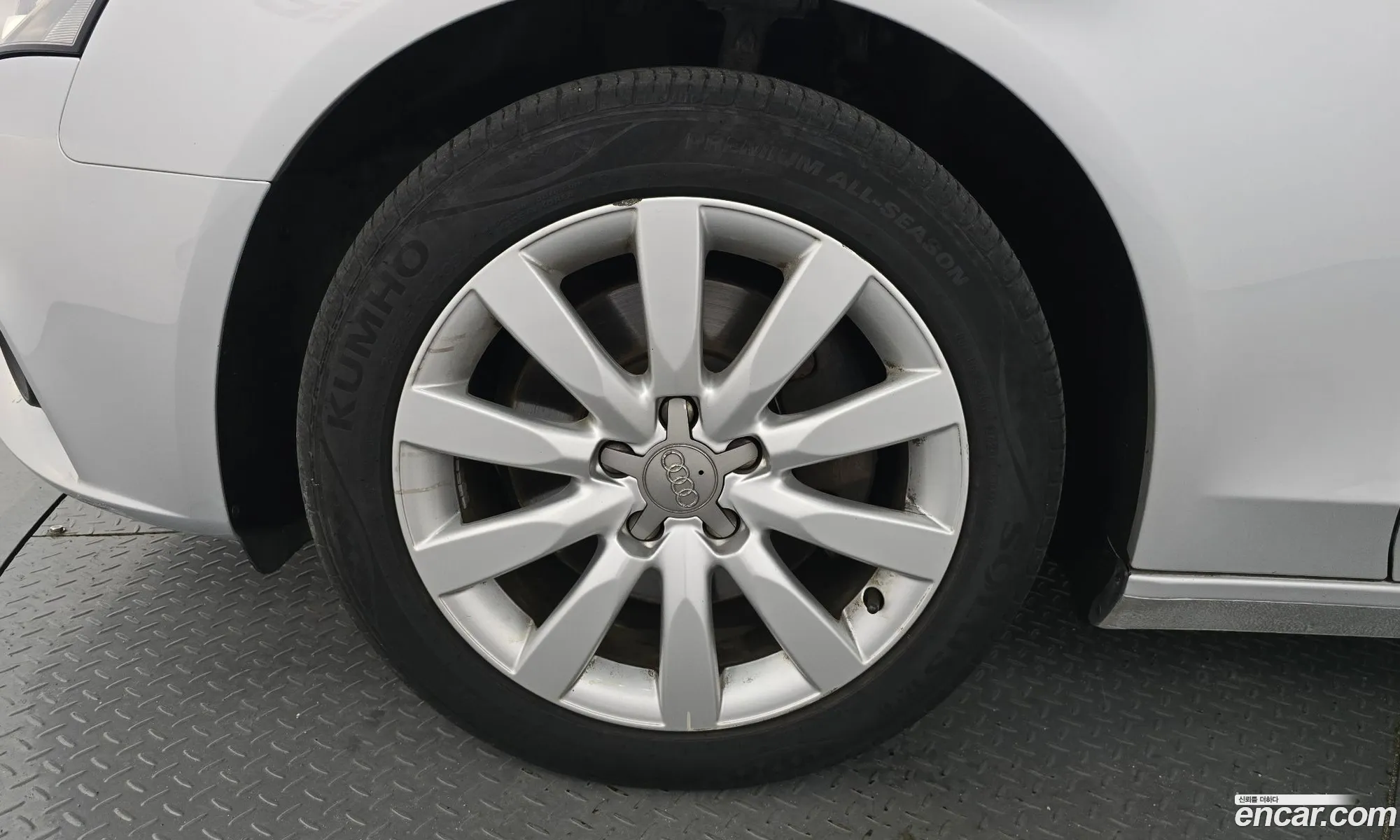 Audi A4 2010 WAUZZZ8K3AN069614 — 13