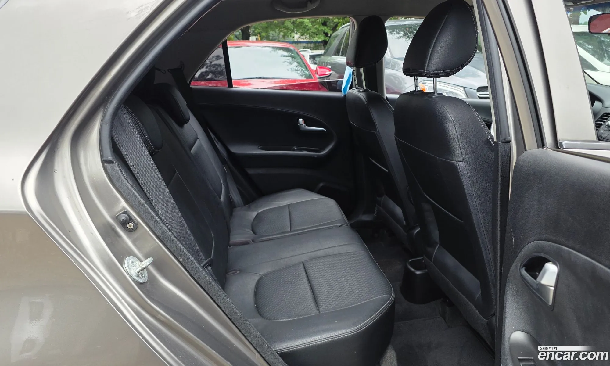 Kia Morning 2012 KNABX511BCT370076 — 10