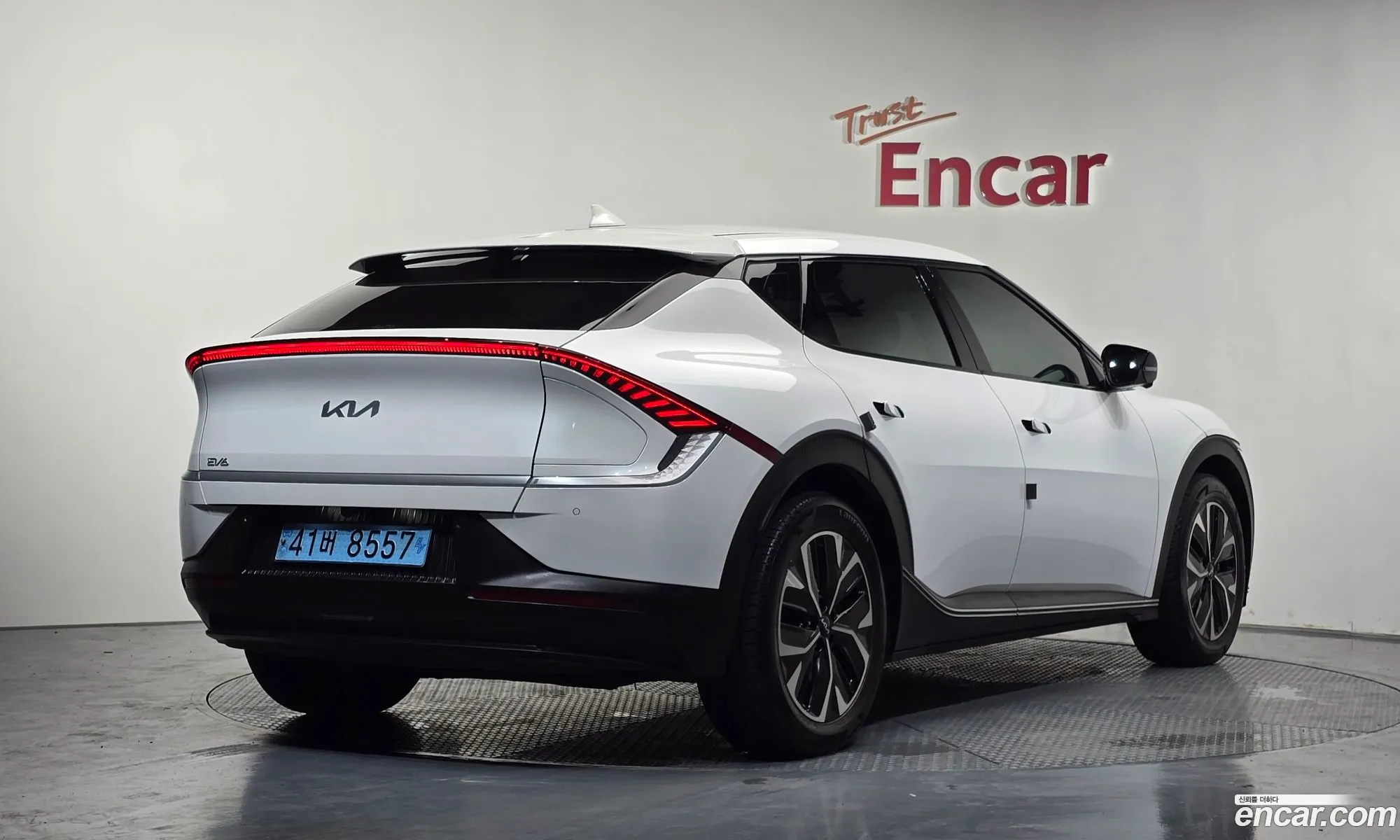 Kia EV6 2023 KNAC281CPPA159456 — 32