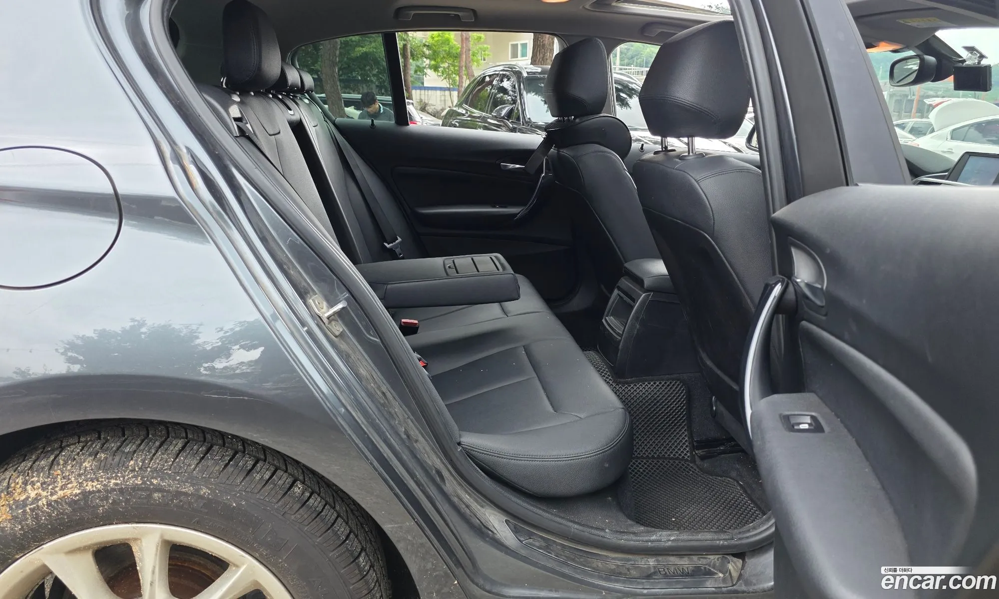 BMW 1 Series 2013 WBA1C1100EJ830864 — 10