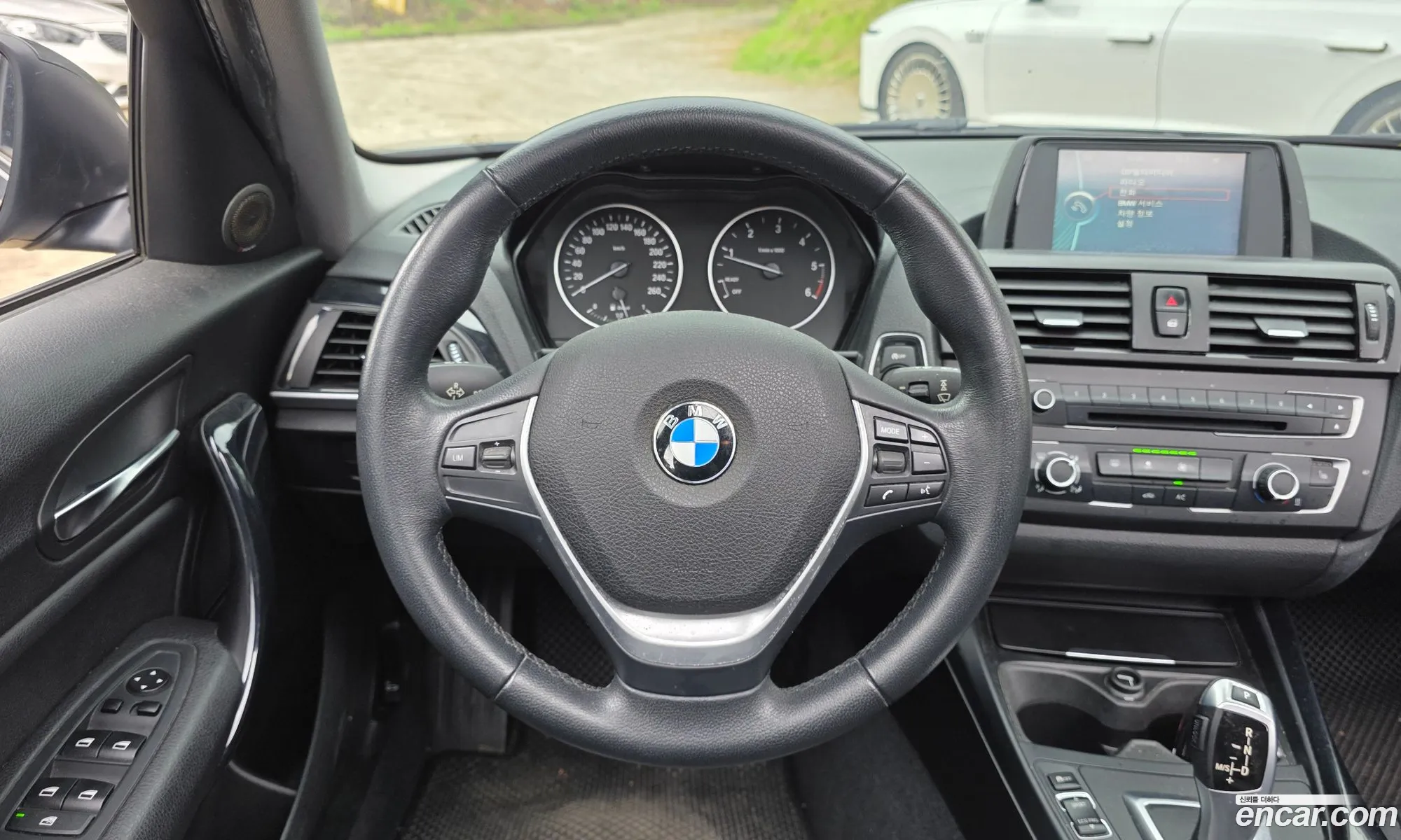 BMW 1 Series 2013 WBA1C1100EJ830864 — 24