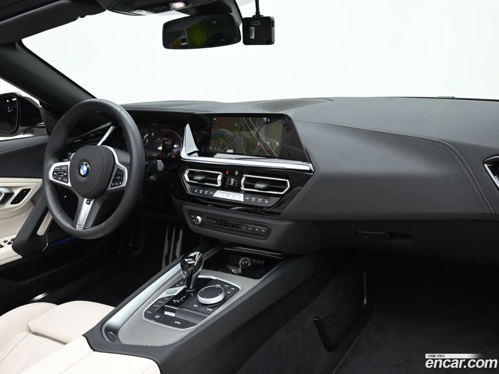 BMW Z4 2025 WBAHF7108SWY48830 — 7