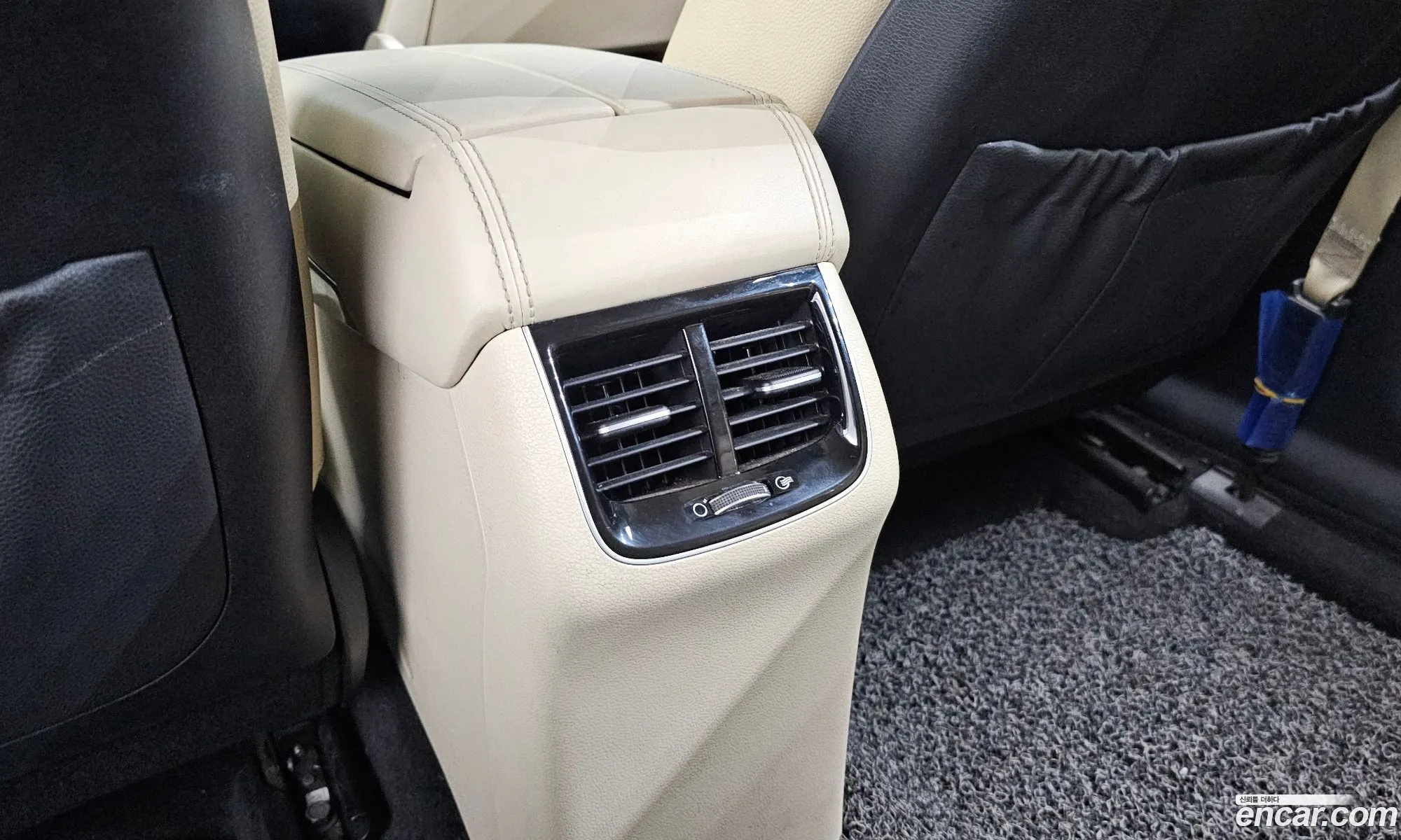 Kia K7 2016 — 11