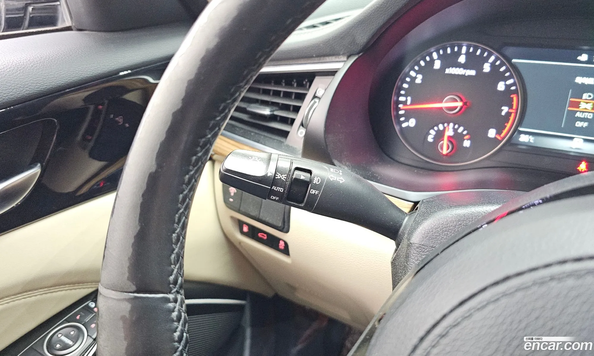 Kia K7 2016 — 8