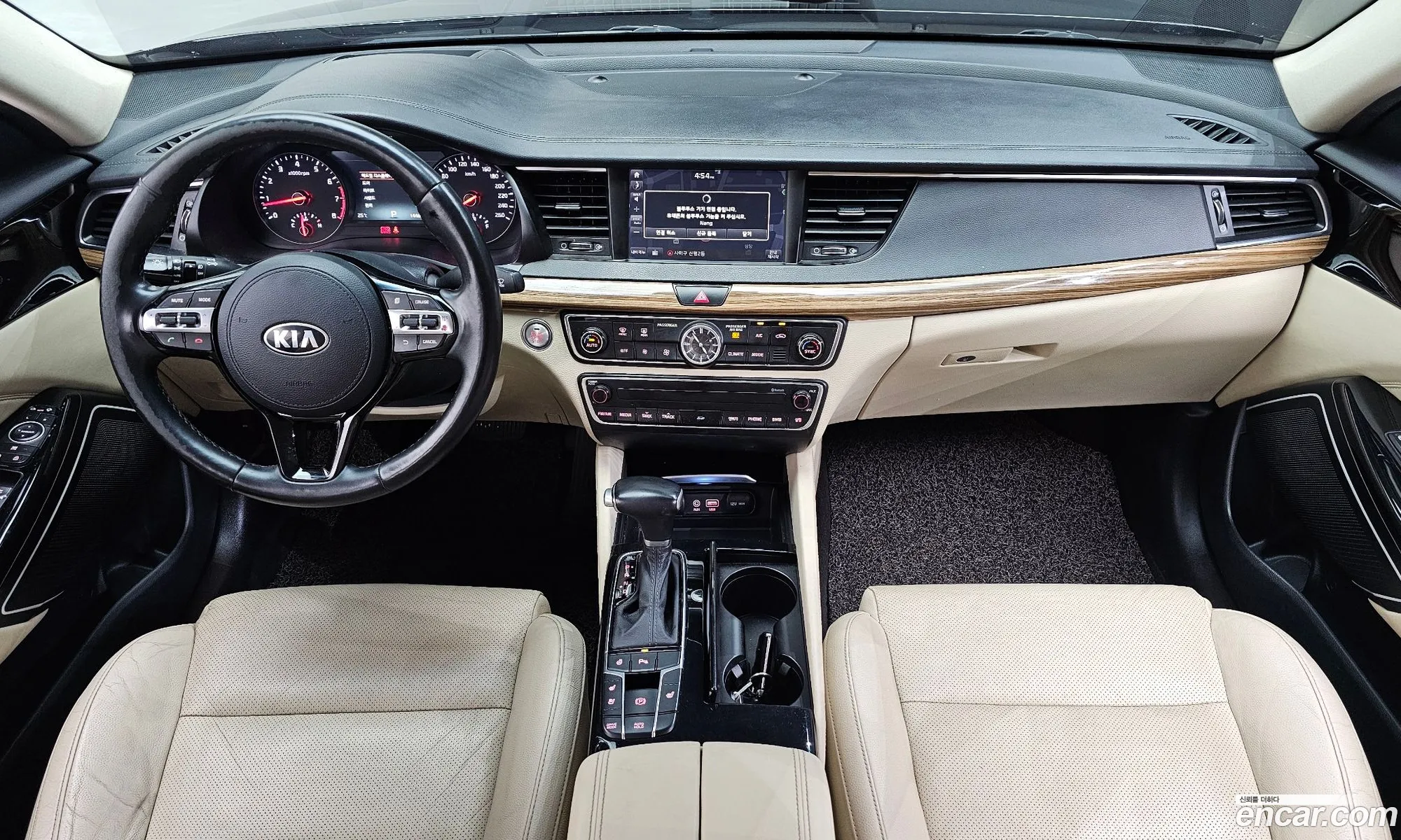 Kia K7 2016 — 10
