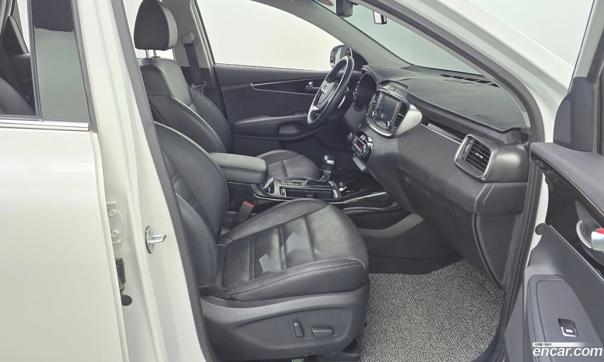 Kia Sorento 2017 KNAPH81BBJA388444 — 14