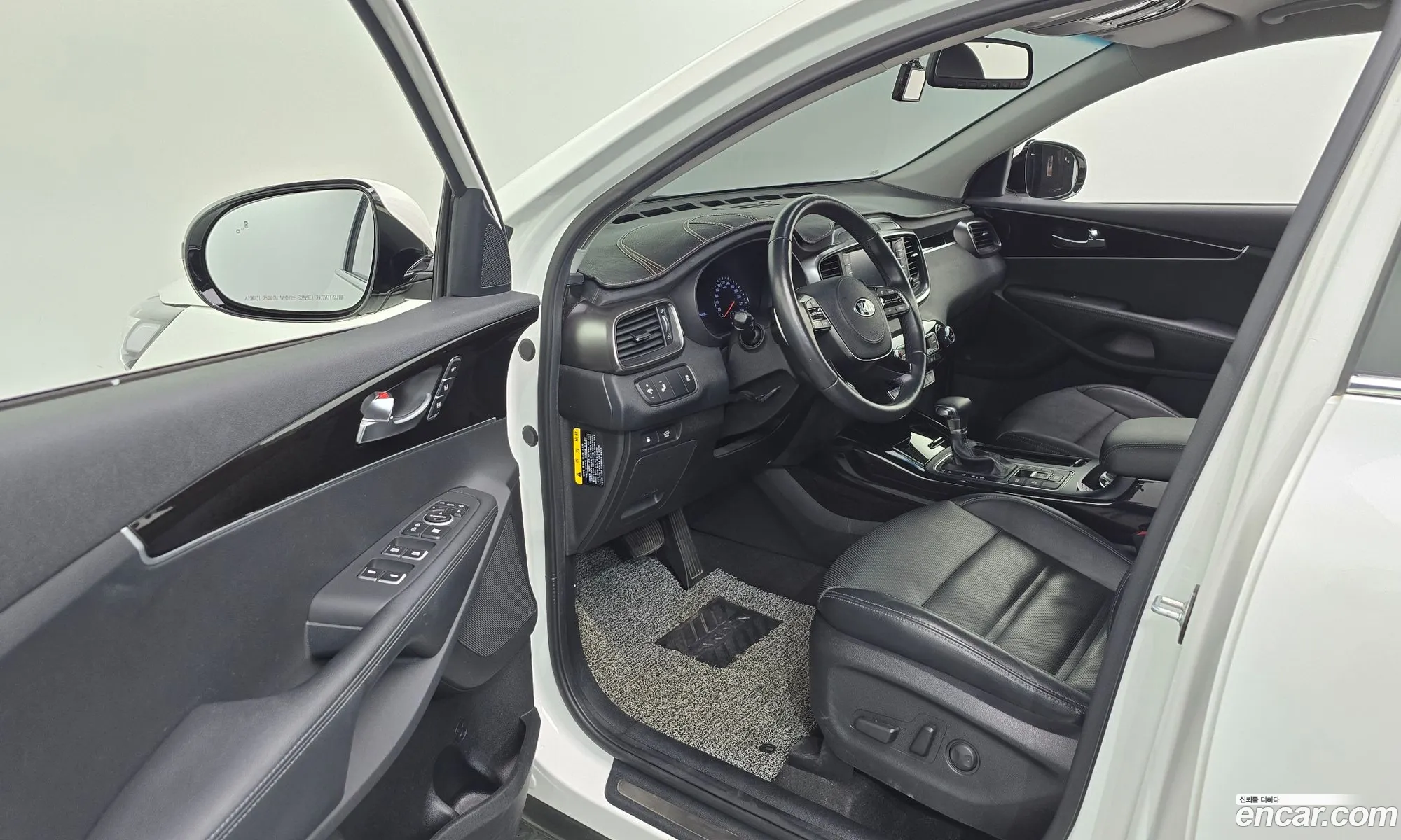 Kia Sorento 2017 KNAPH81BBJA388444 — 2