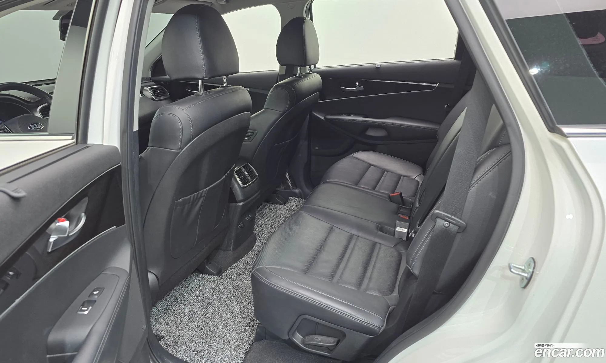 Kia Sorento 2017 KNAPH81BBJA388444 — 23