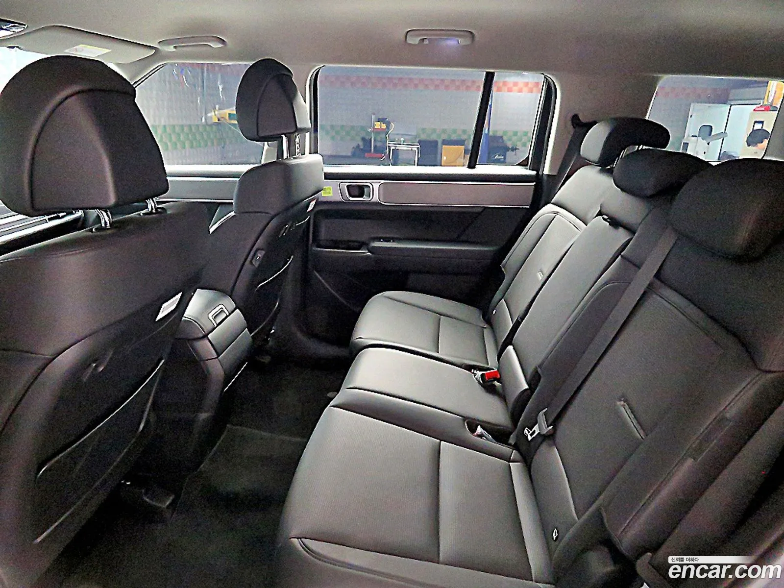 Hyundai Santa Fe 2025 — 5
