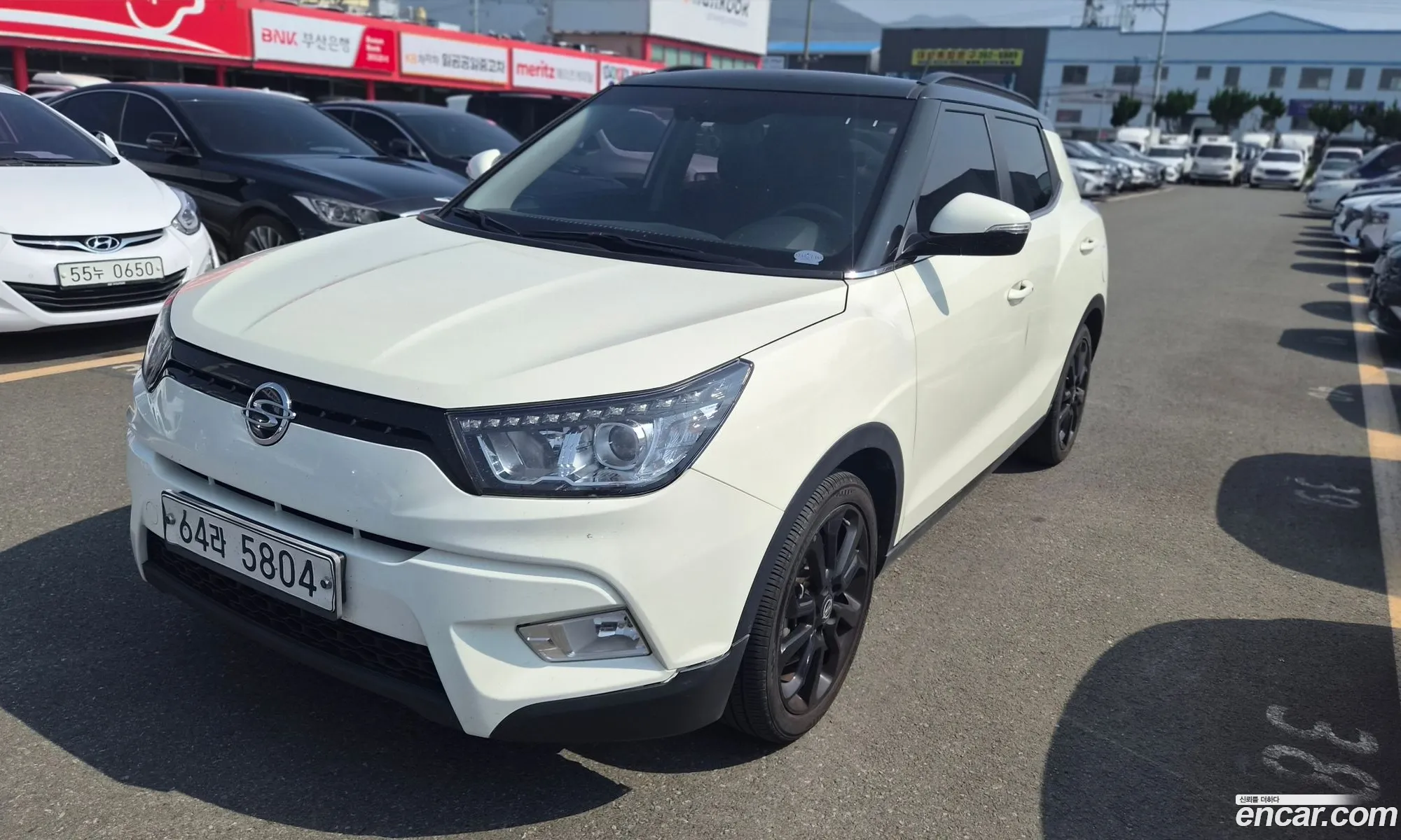 KG Mobility (SsangYong) Tivoli 2015 — 12
