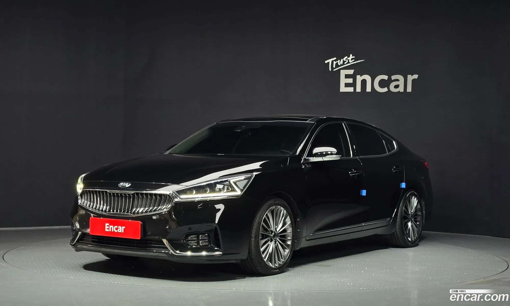 Kia K7 2019 — 9