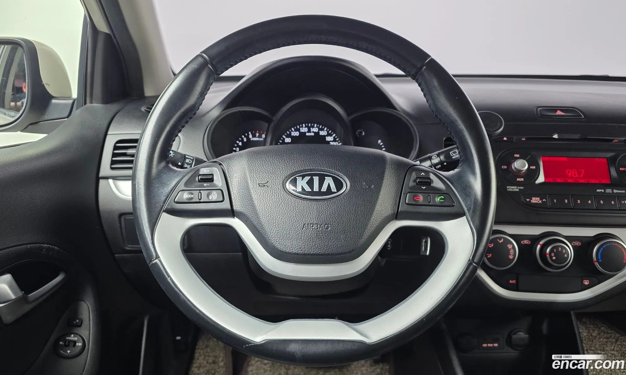 Kia Morning 2015 — 20