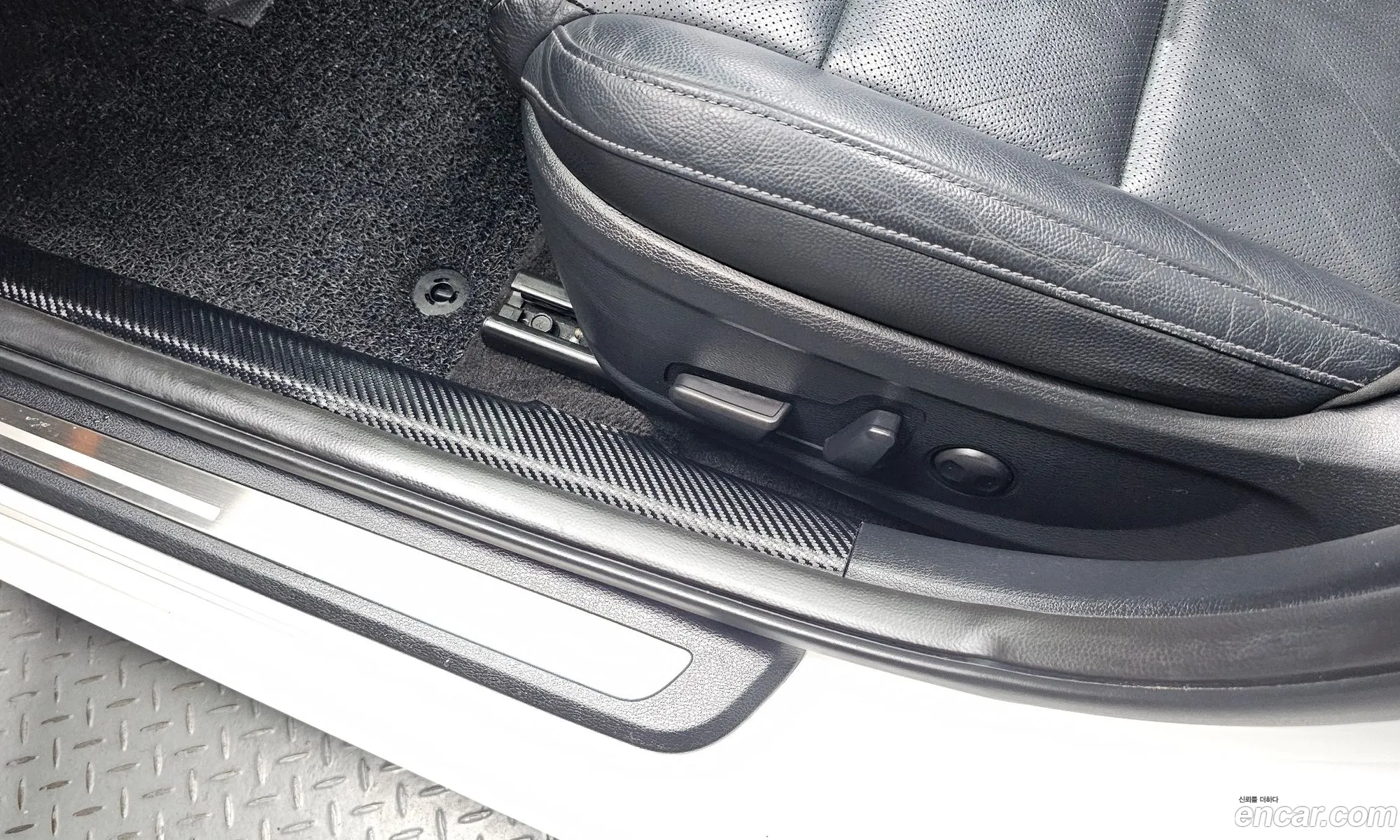 Kia K7 2019 — 15