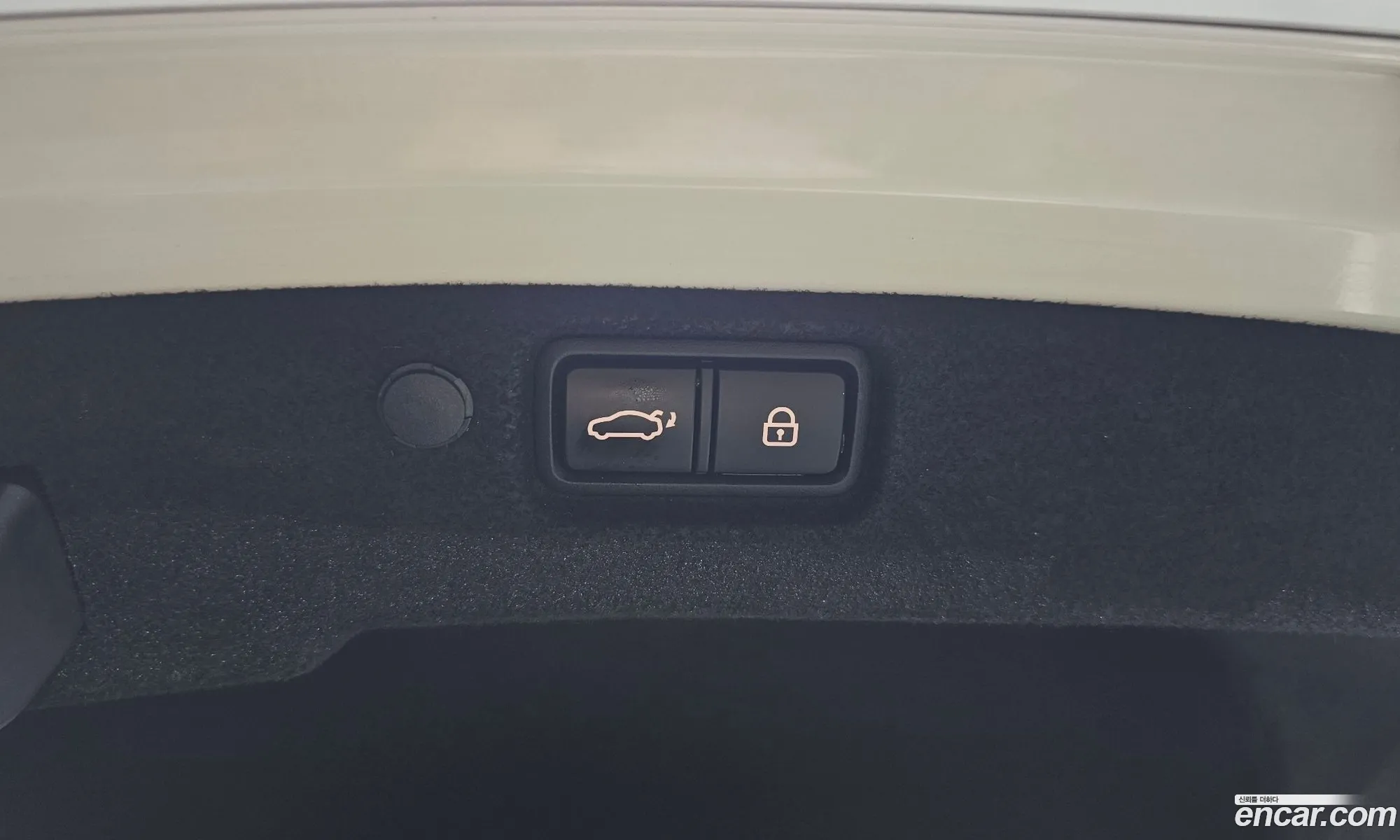 Kia K7 2019 — 31